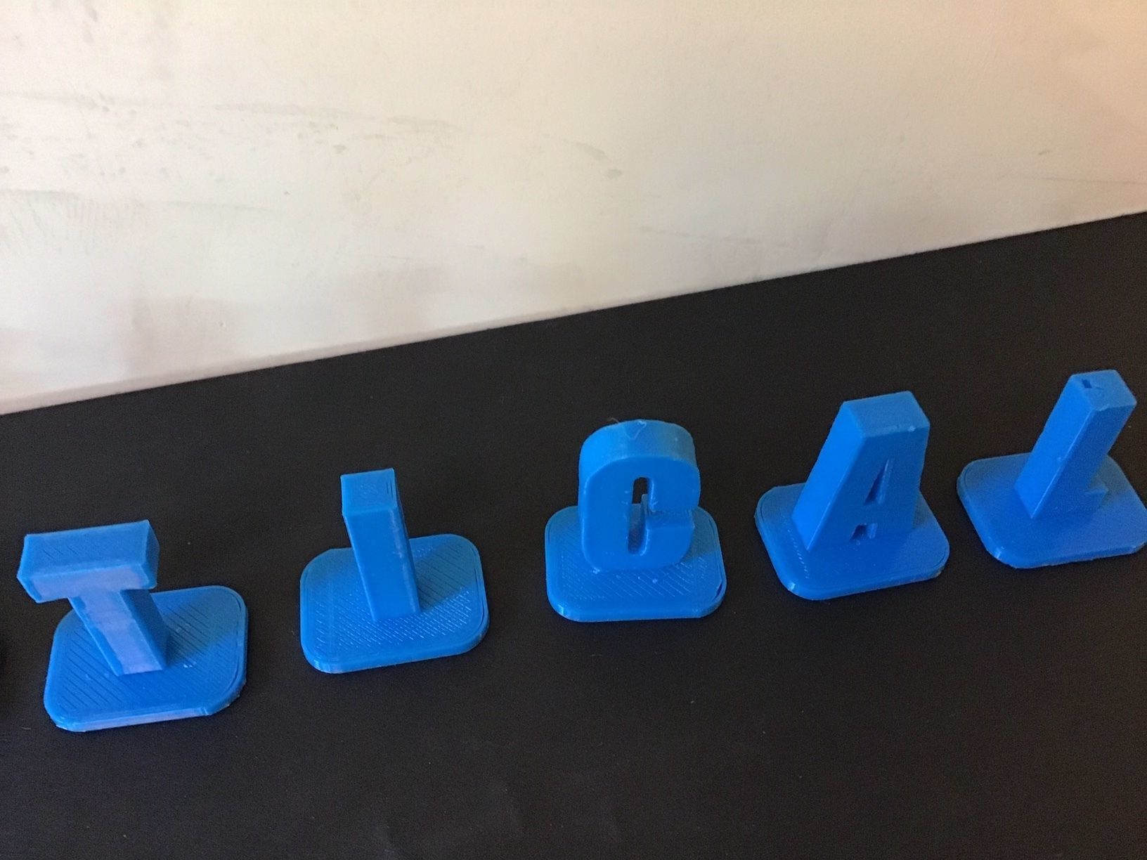 VERTICAL-1 uppercase and lowercase  3D letters STL file 3D print model_6