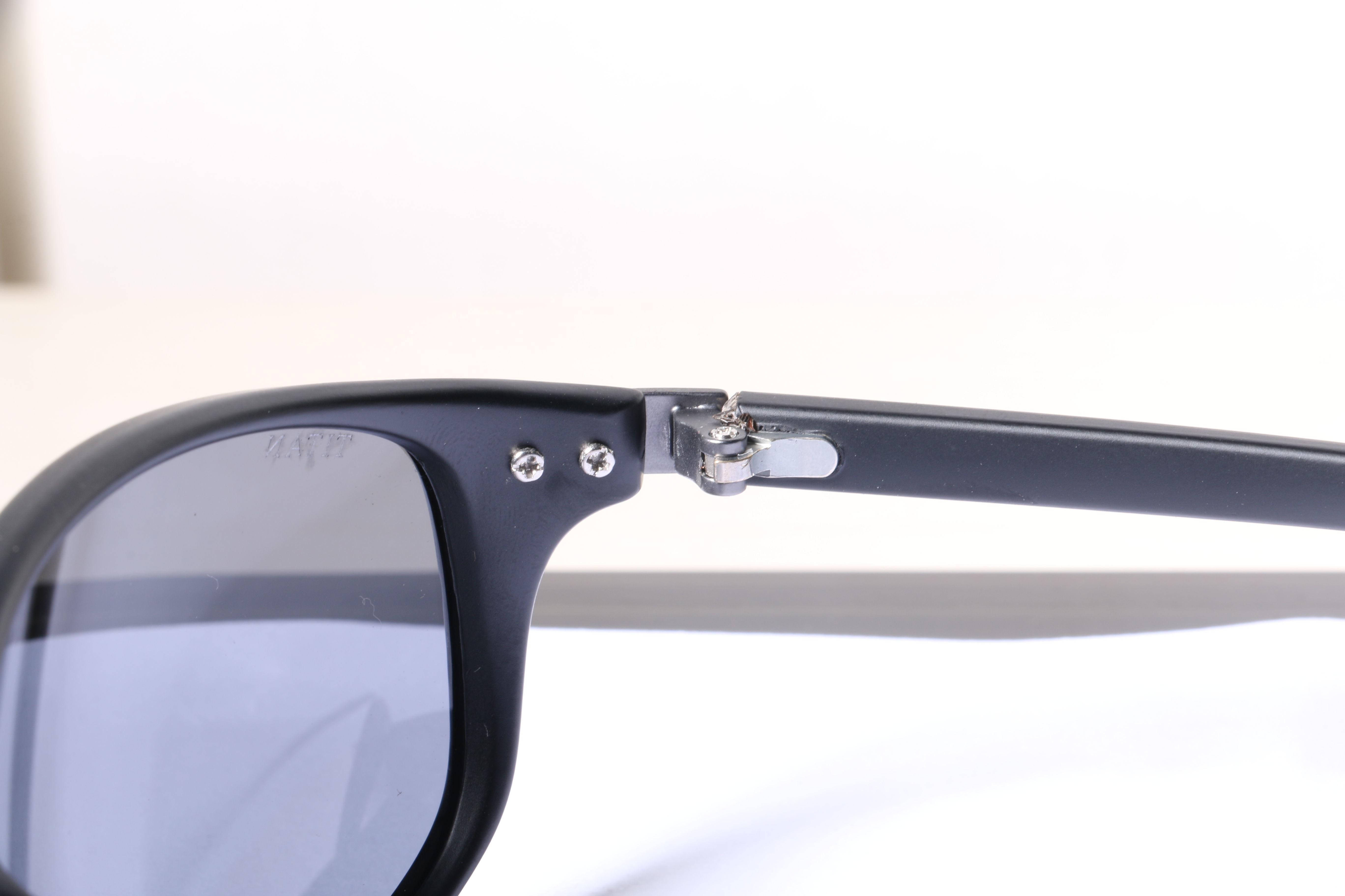 Eyeglasses for Men and Women 3D print model_12