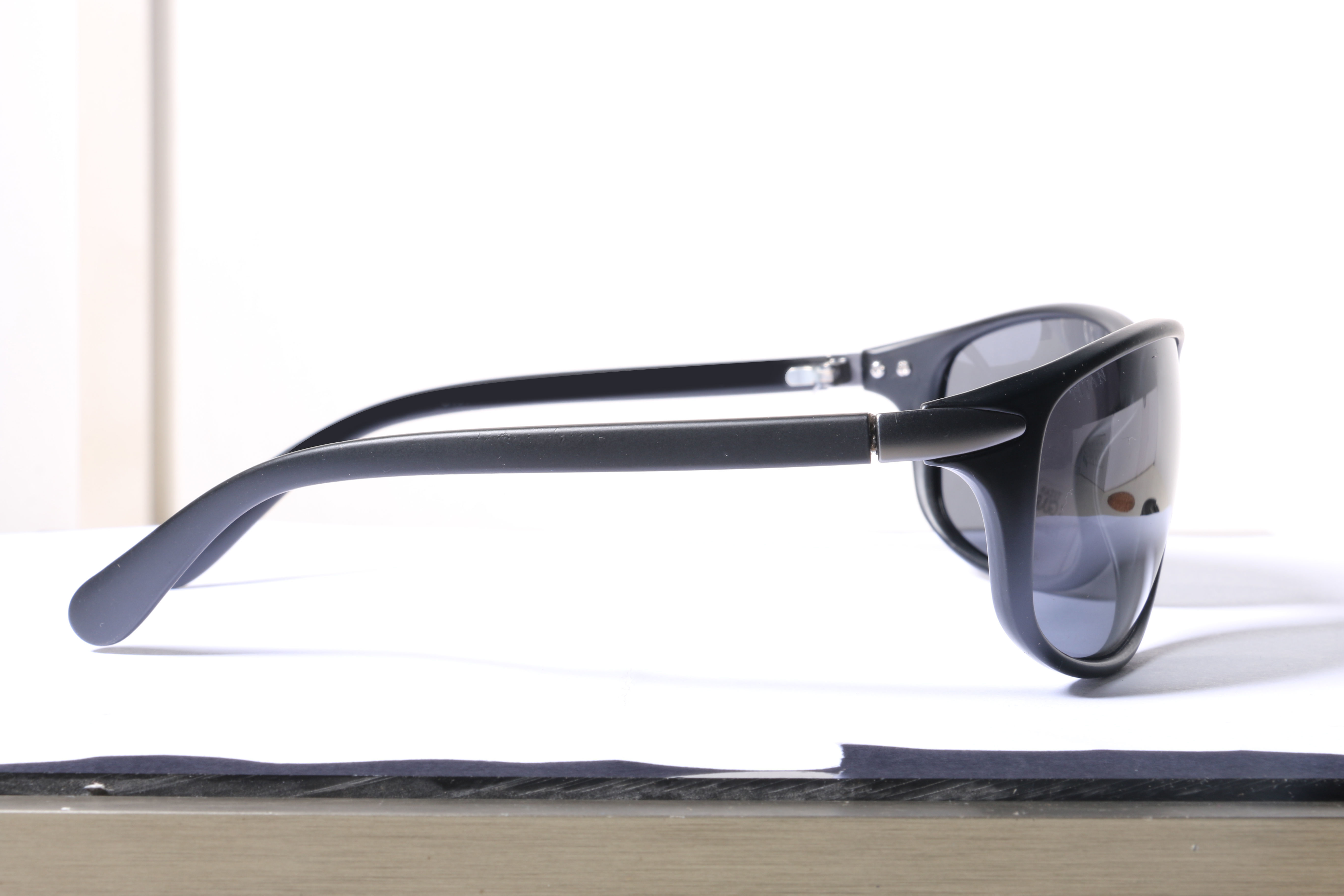 Eyeglasses for Men and Women 3D print model_14