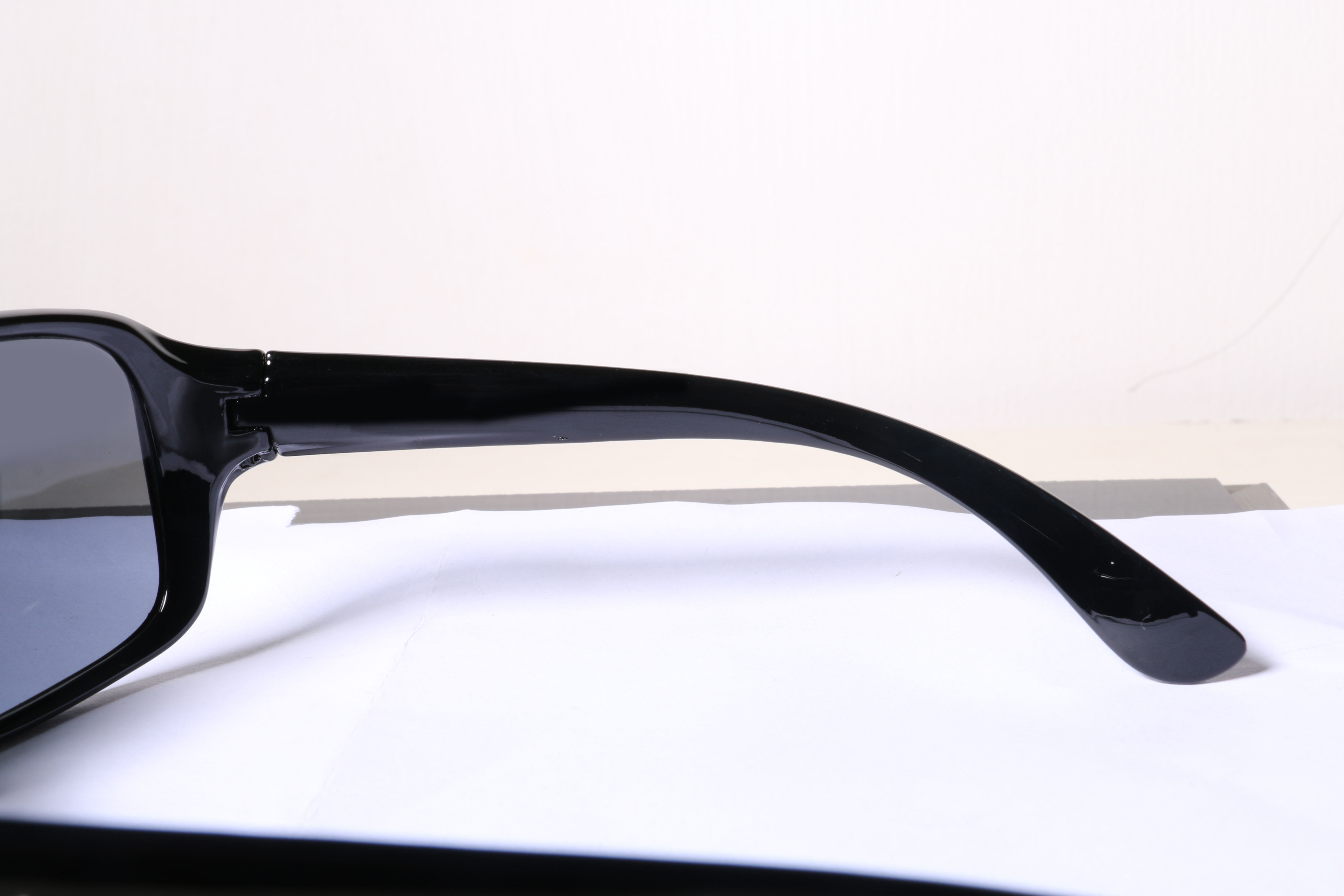 Eyeglasses for Men and Women 3D print model_16