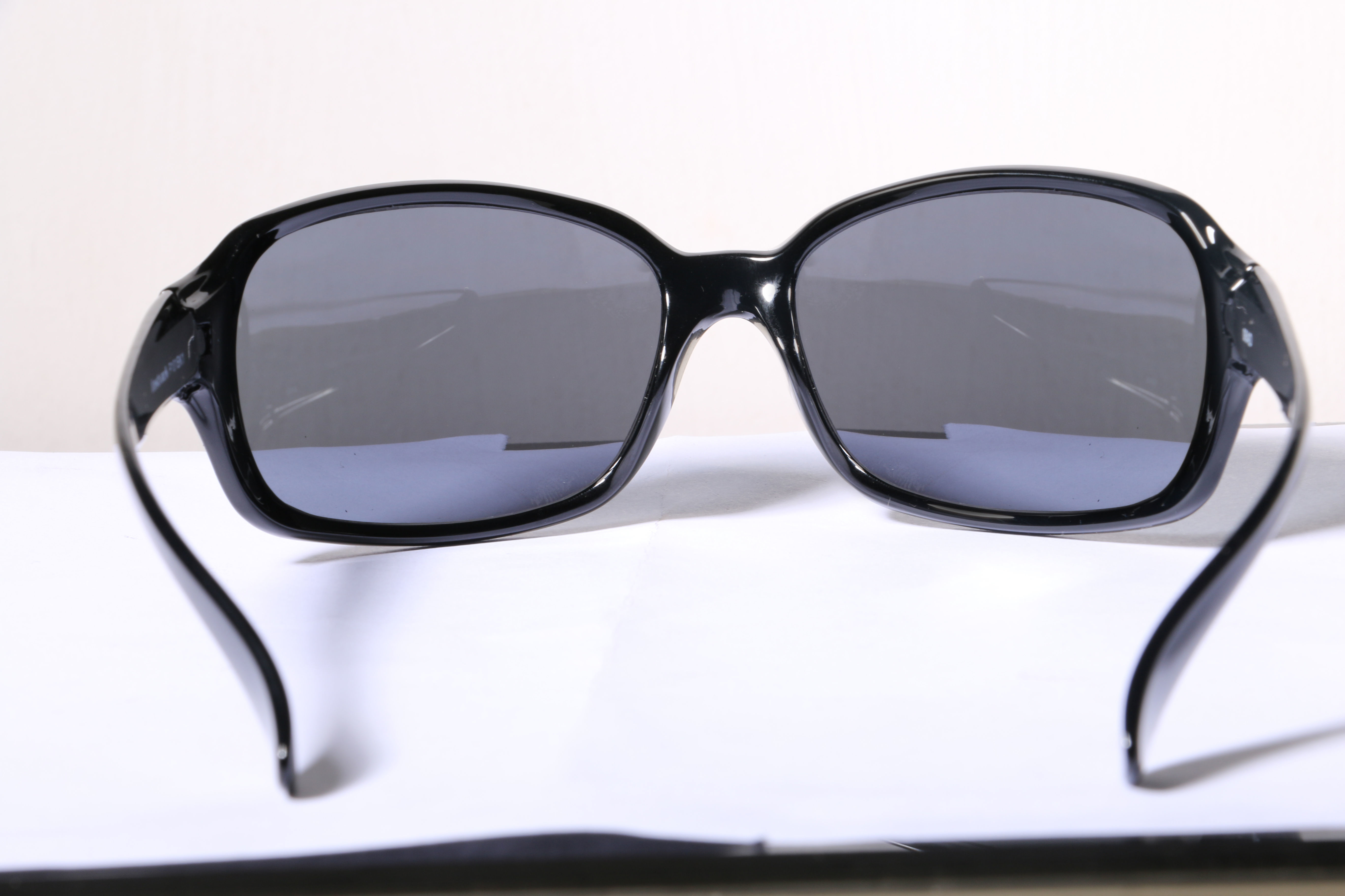 Eyeglasses for Men and Women 3D print model_10