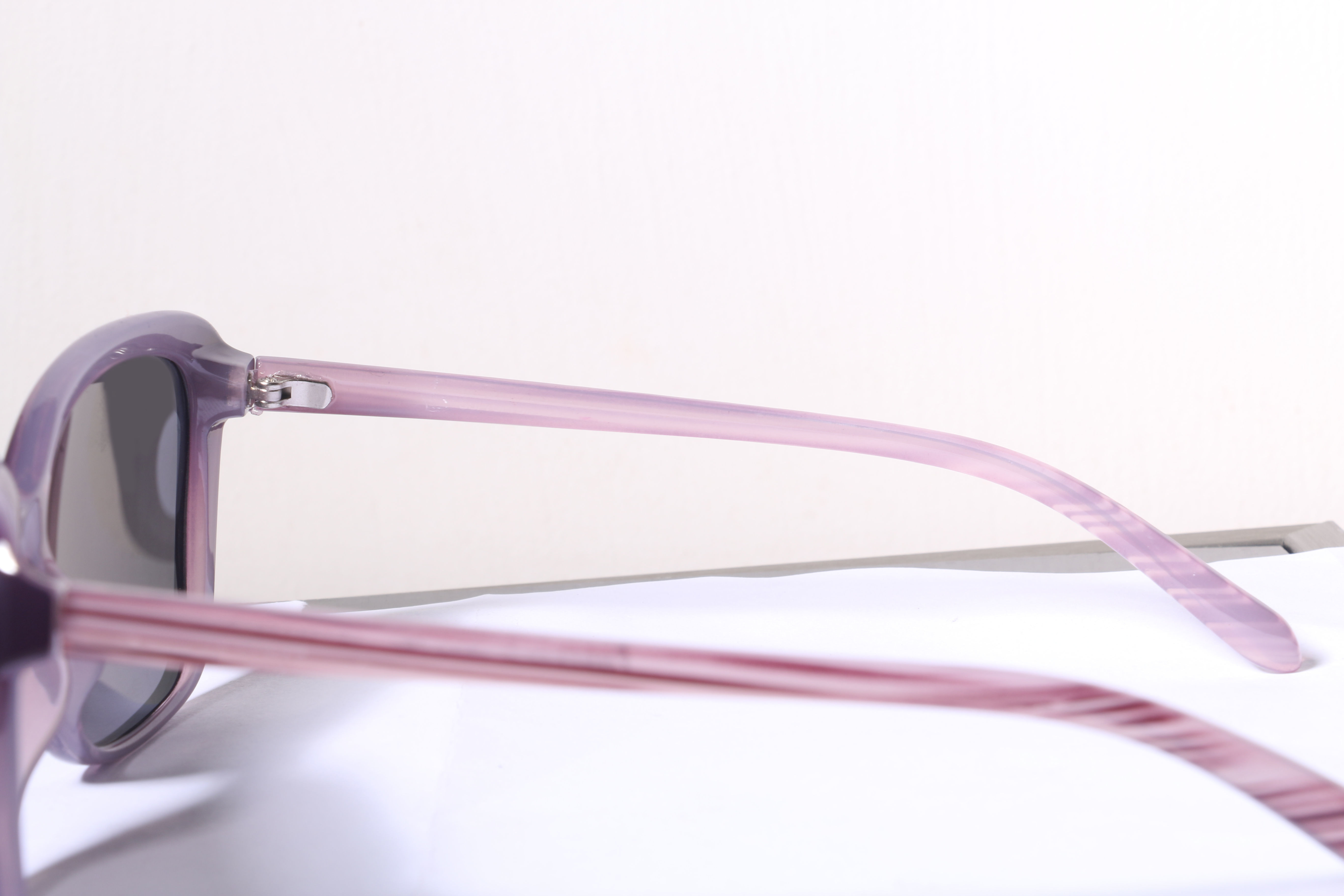 Eyeglasses for Men and Women 3D print model_16