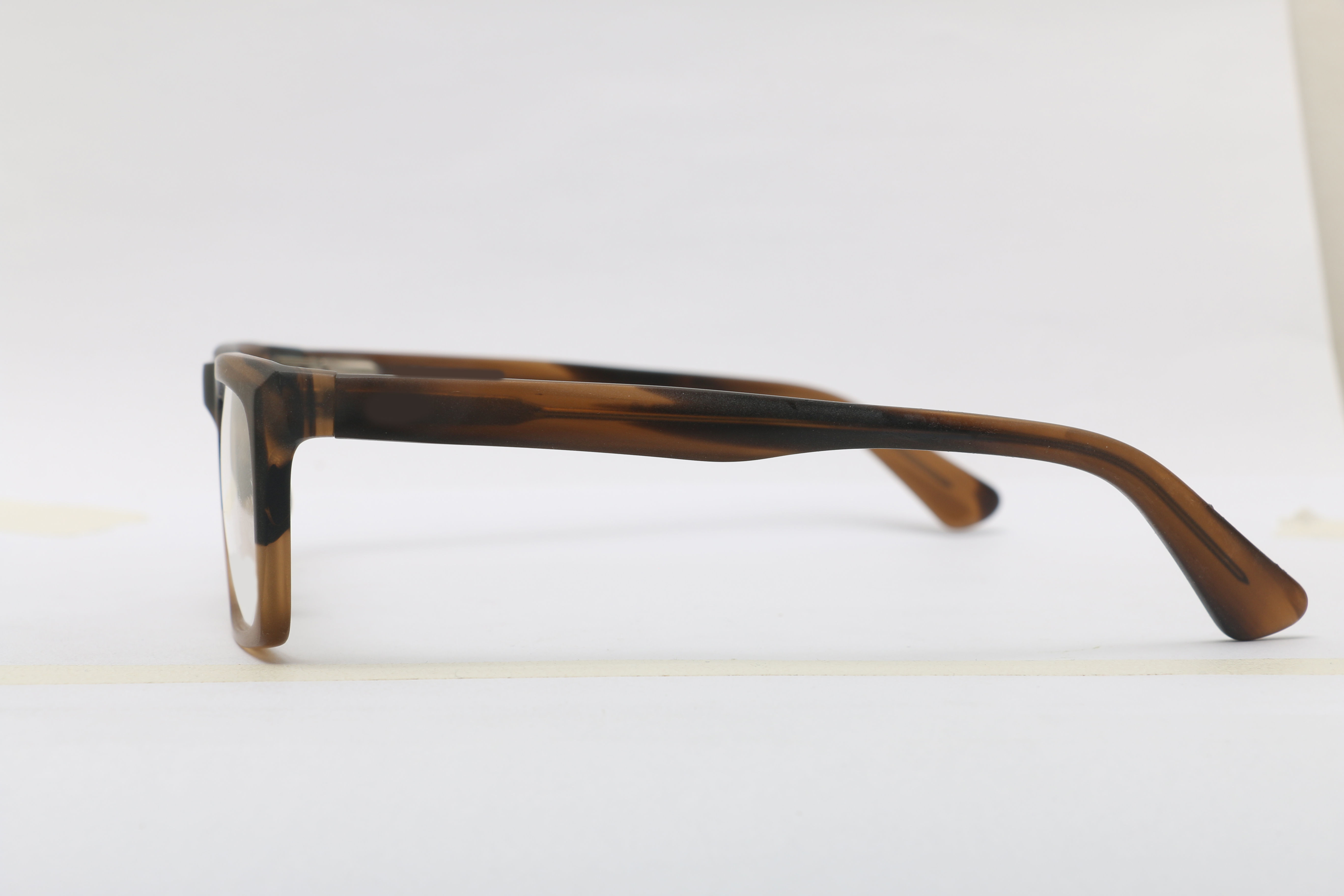 Eyeglasses for Men and Women 3D print model_9