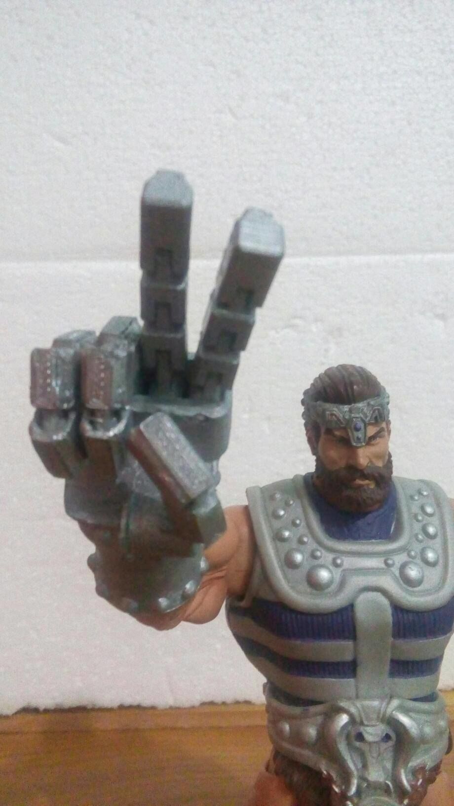 MOTUC Fisto Poseable Hand 3D print model_3