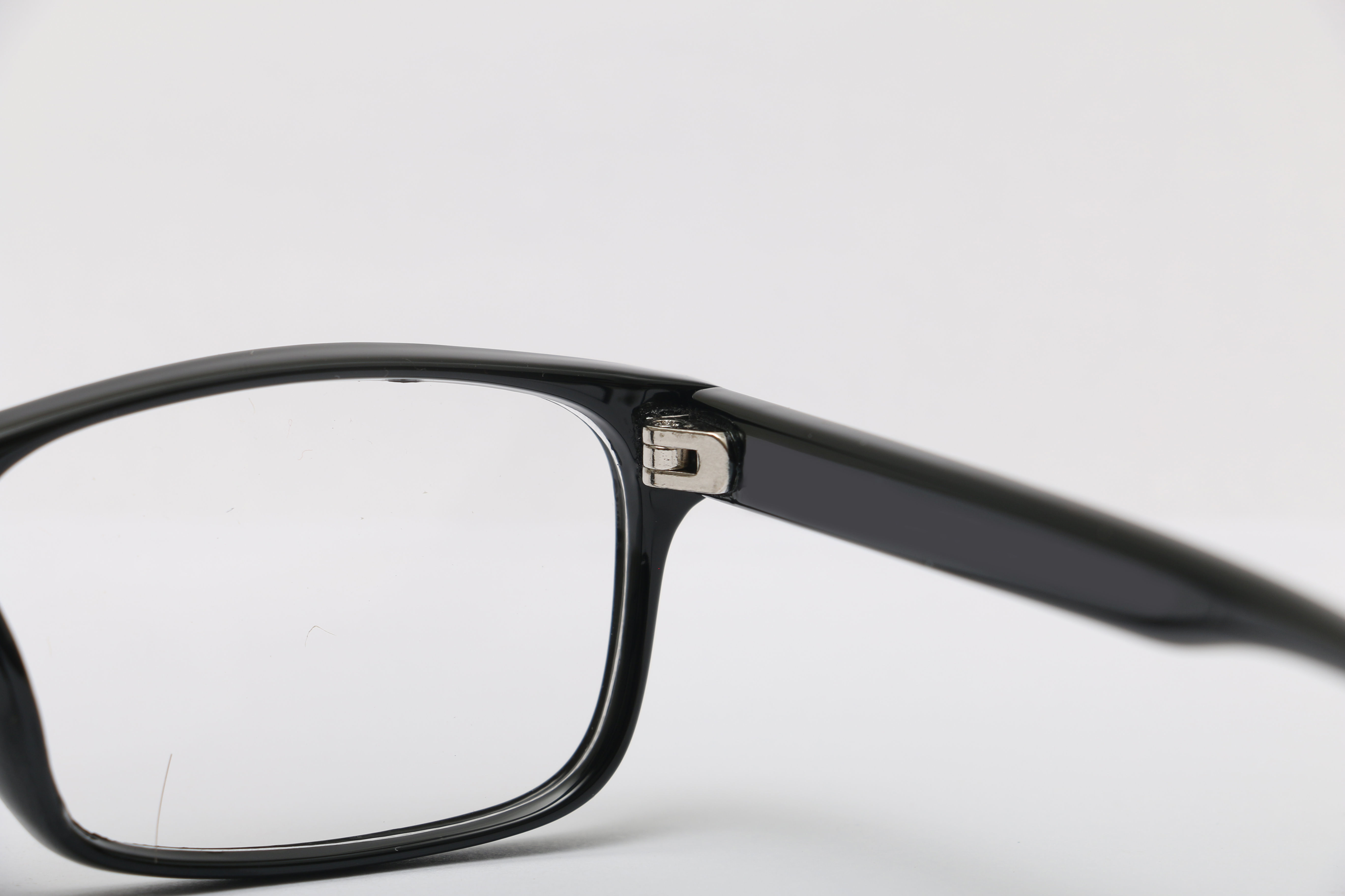 Eyeglasses for Men and Women 3D print model_9