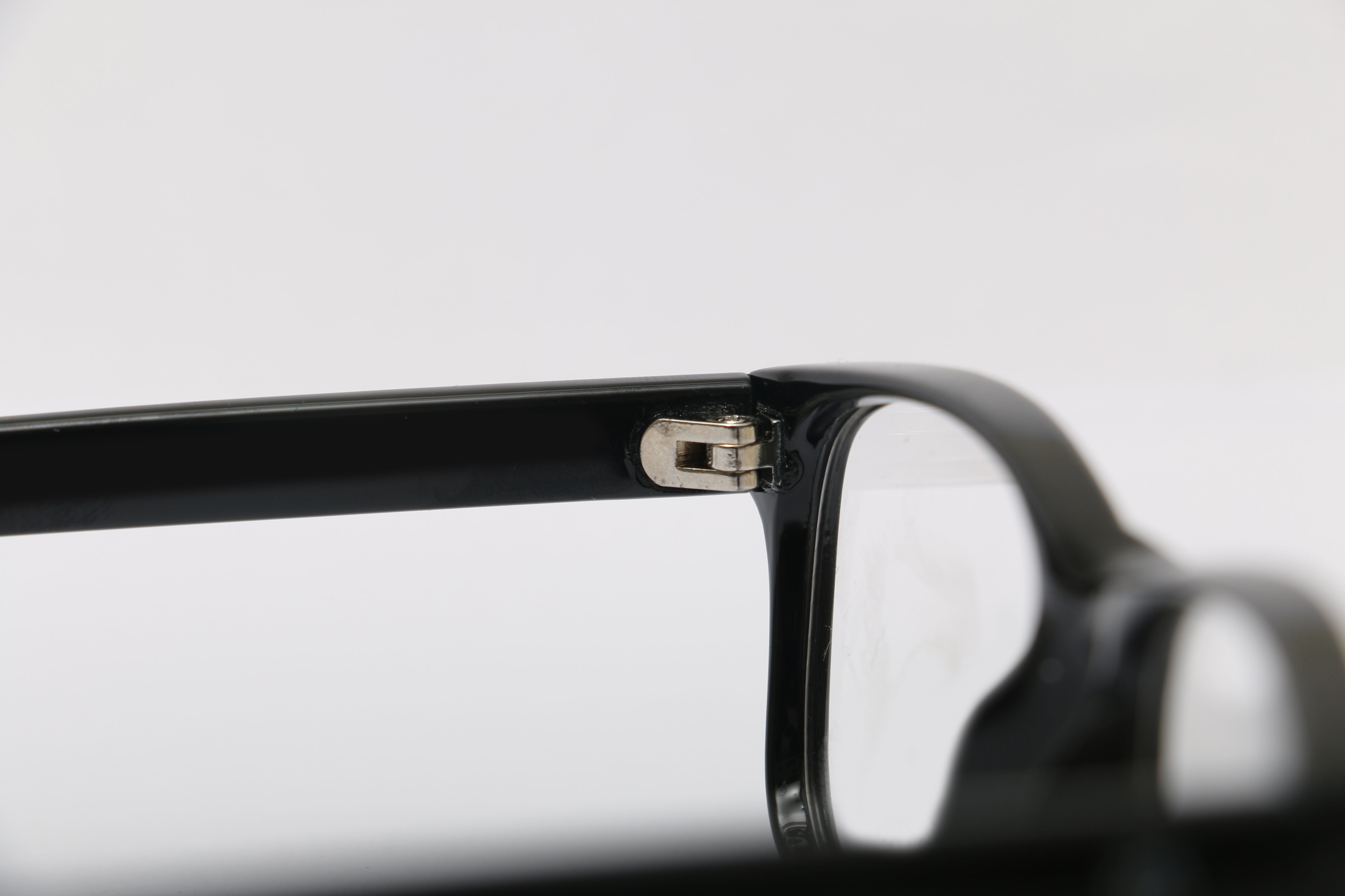 Eyeglasses for Men and Women 3D print model_11