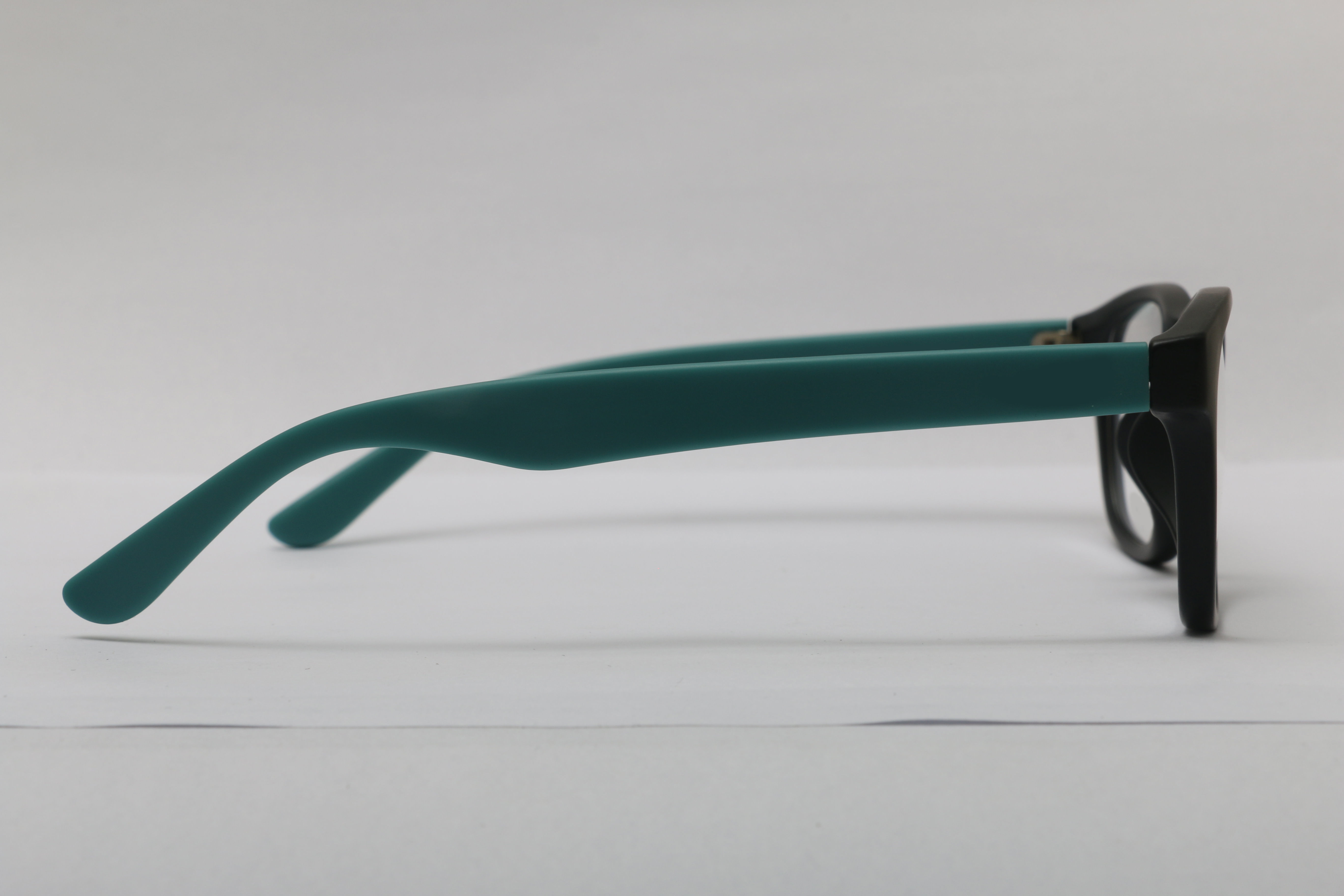 Eyeglasses for Men and Women 3D print model_11