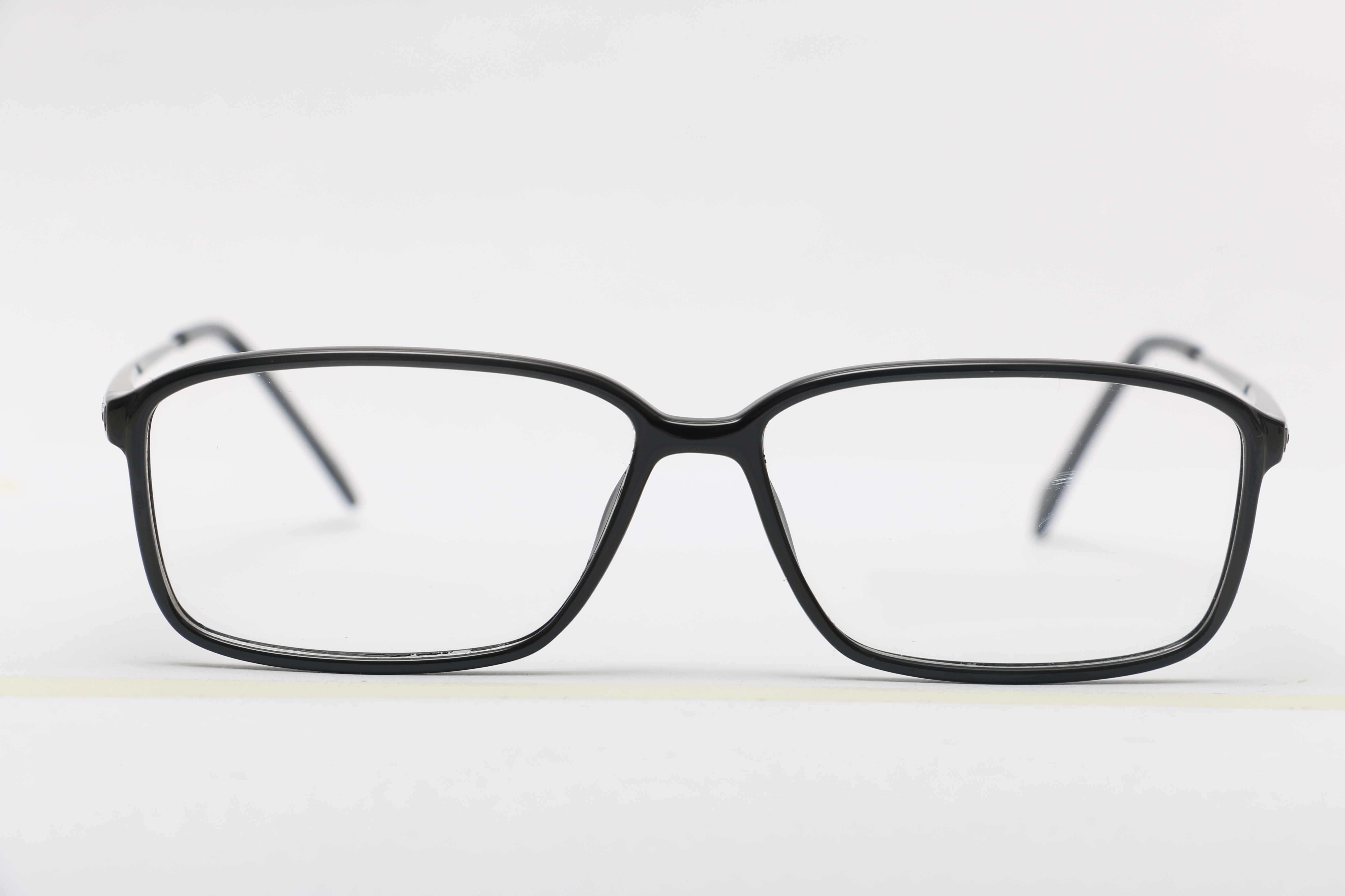 Eyeglasses for Men and Women 3D print model_8