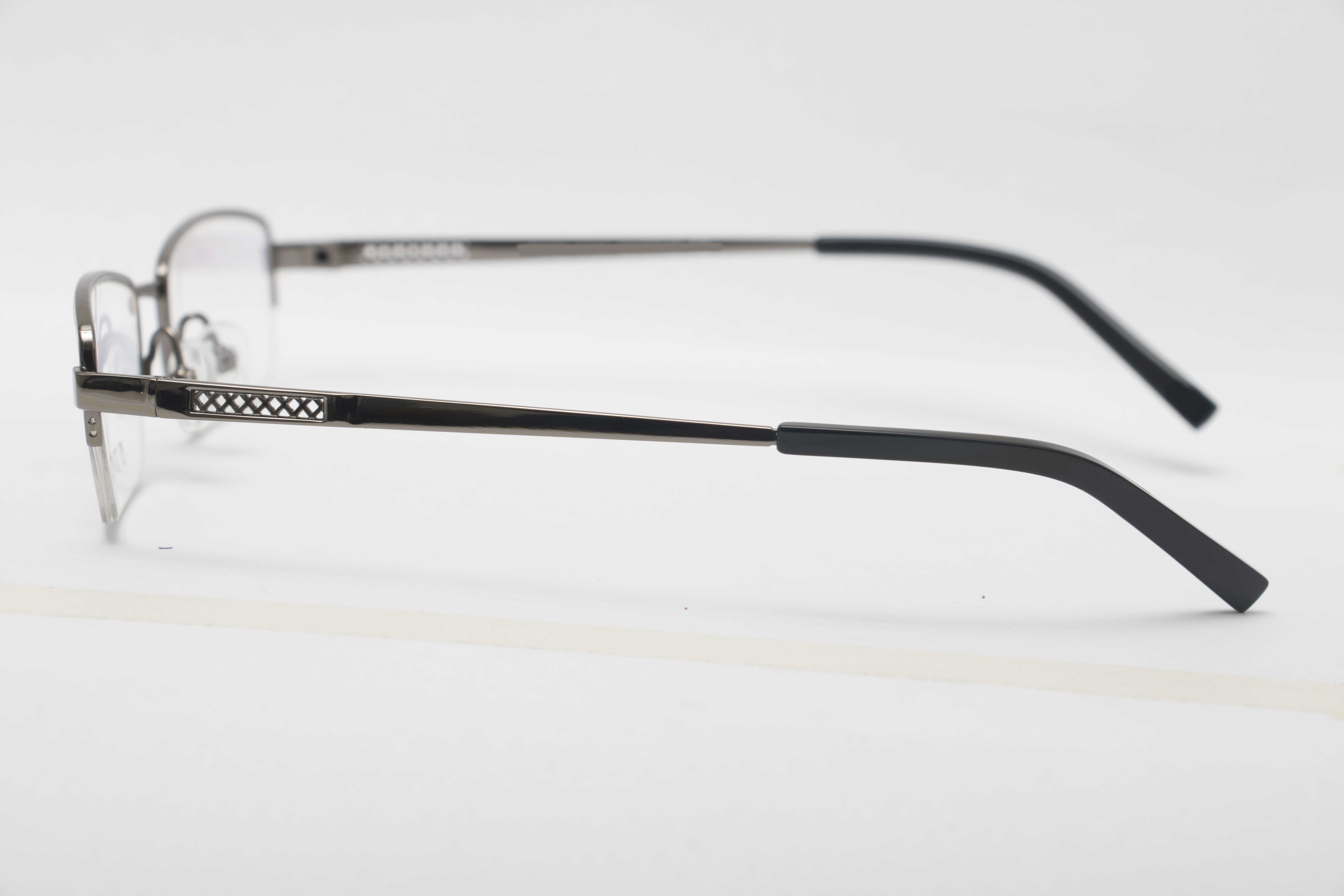 Eyeglasses for Men and Women 3D print model_9