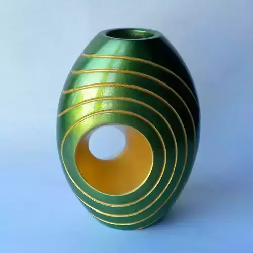 Vase 9 with gold swirls