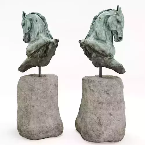 Stephanie Revennaugh Horse Bust Sclupture