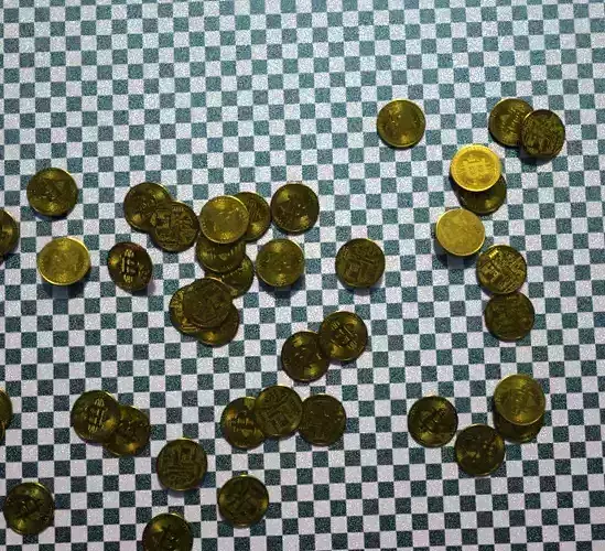 Bitcoins Fall  Baked Animation Low-poly 3D model