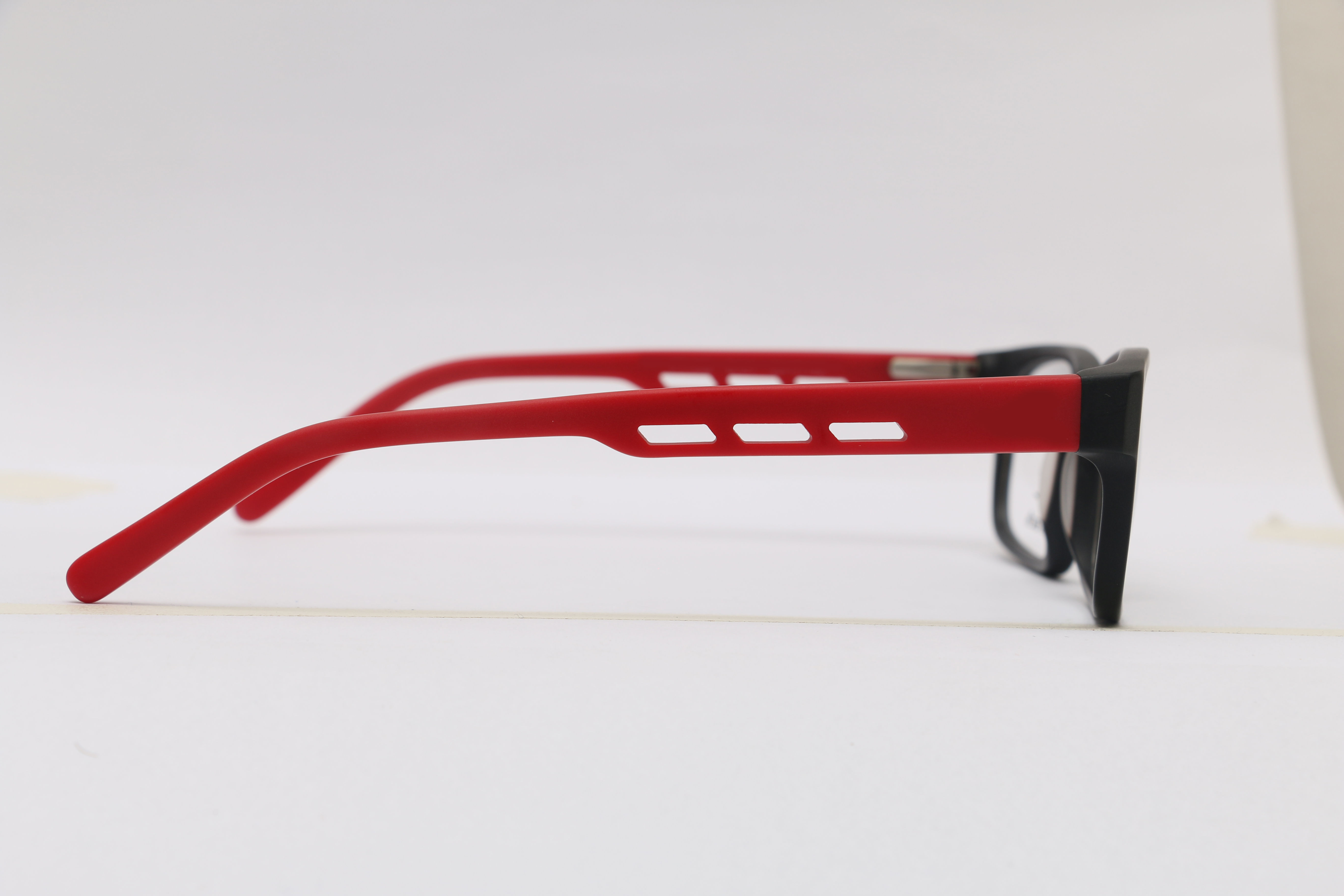 Eyeglasses for Men and Women 3D print model_18