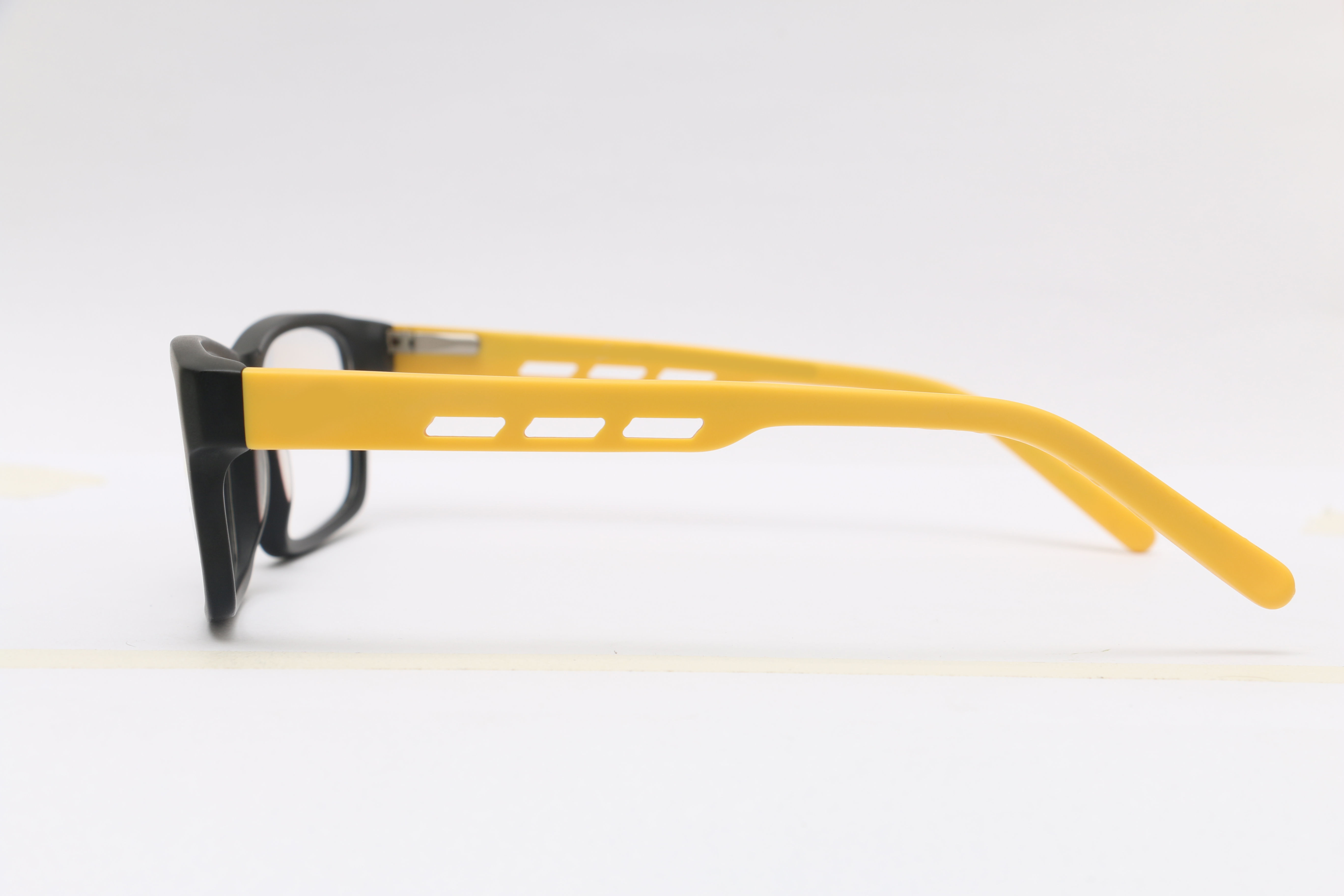 Eyeglasses for Men and Women 3D print model_12