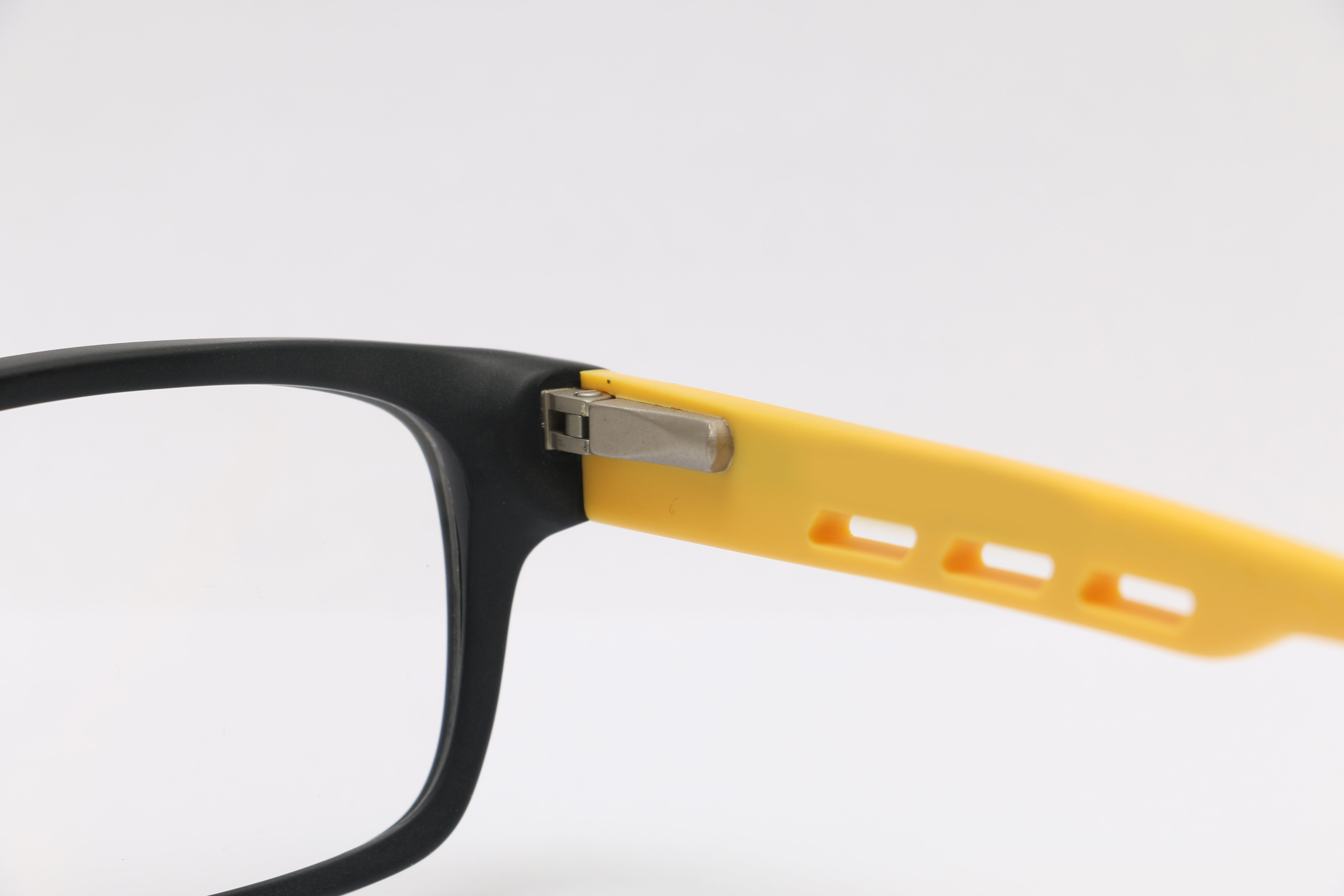 Eyeglasses for Men and Women 3D print model_14