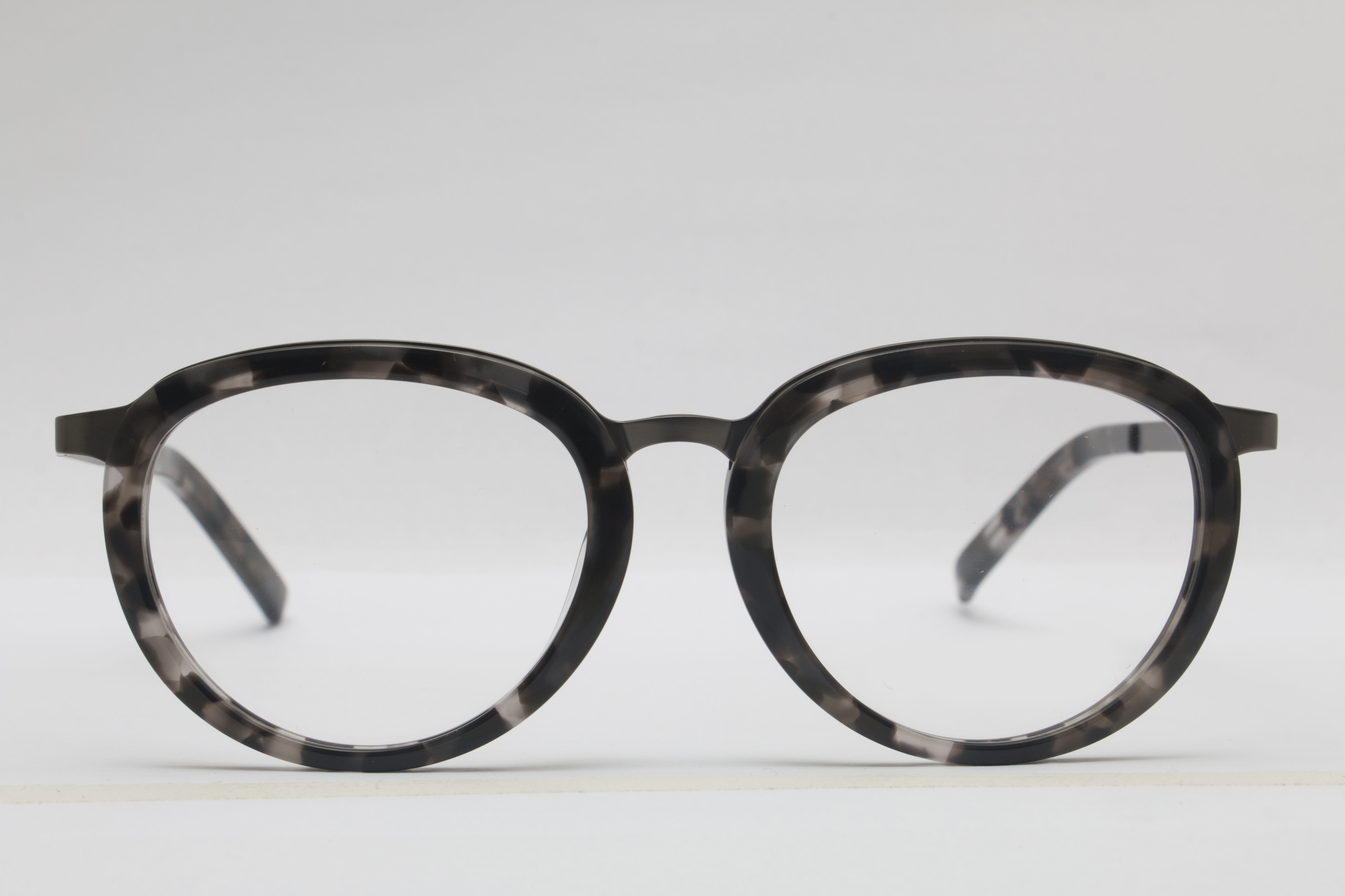 Eyeglasses for Men and Women 3D print model_10