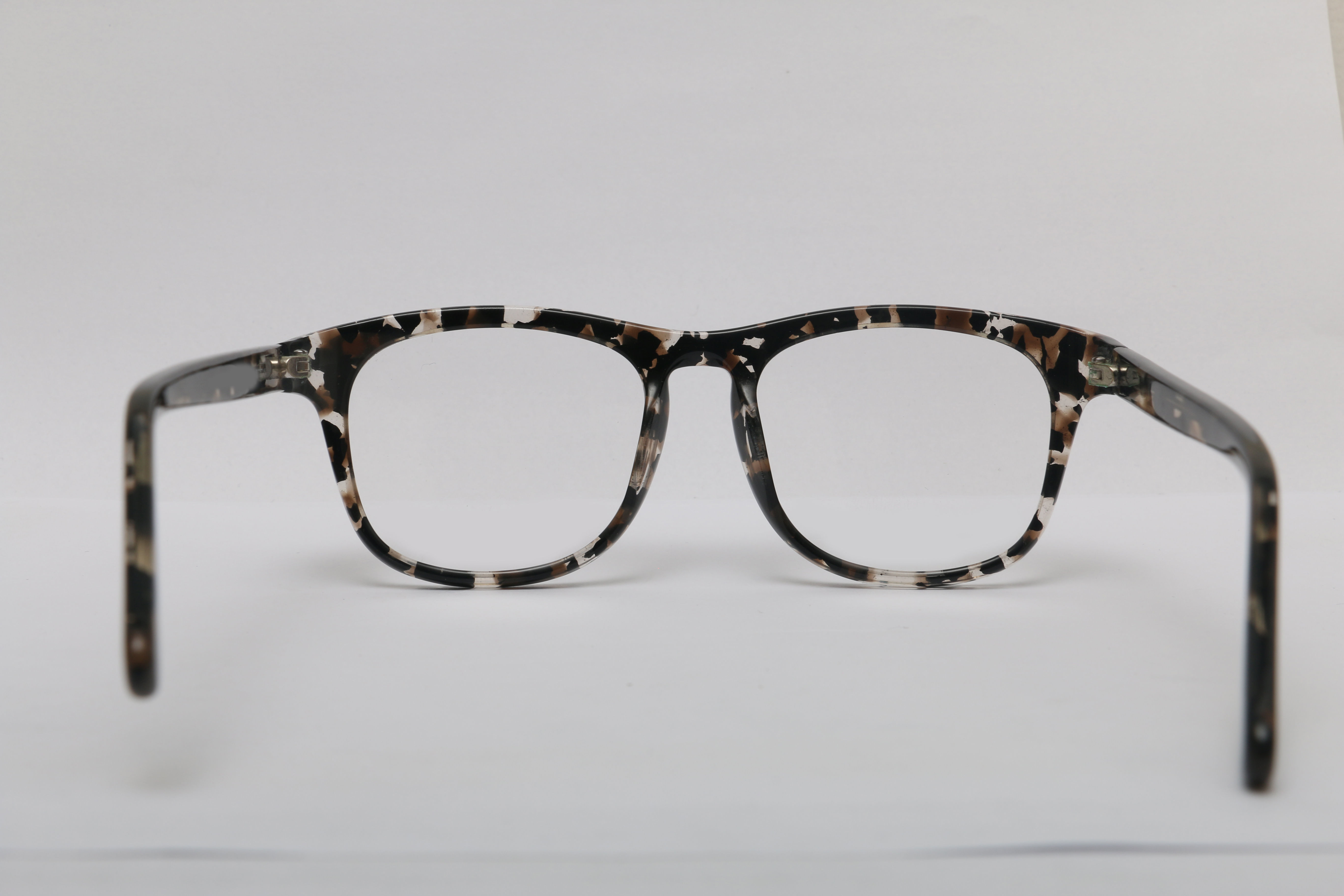 Eyeglasses for Men and Women 3D print model_10