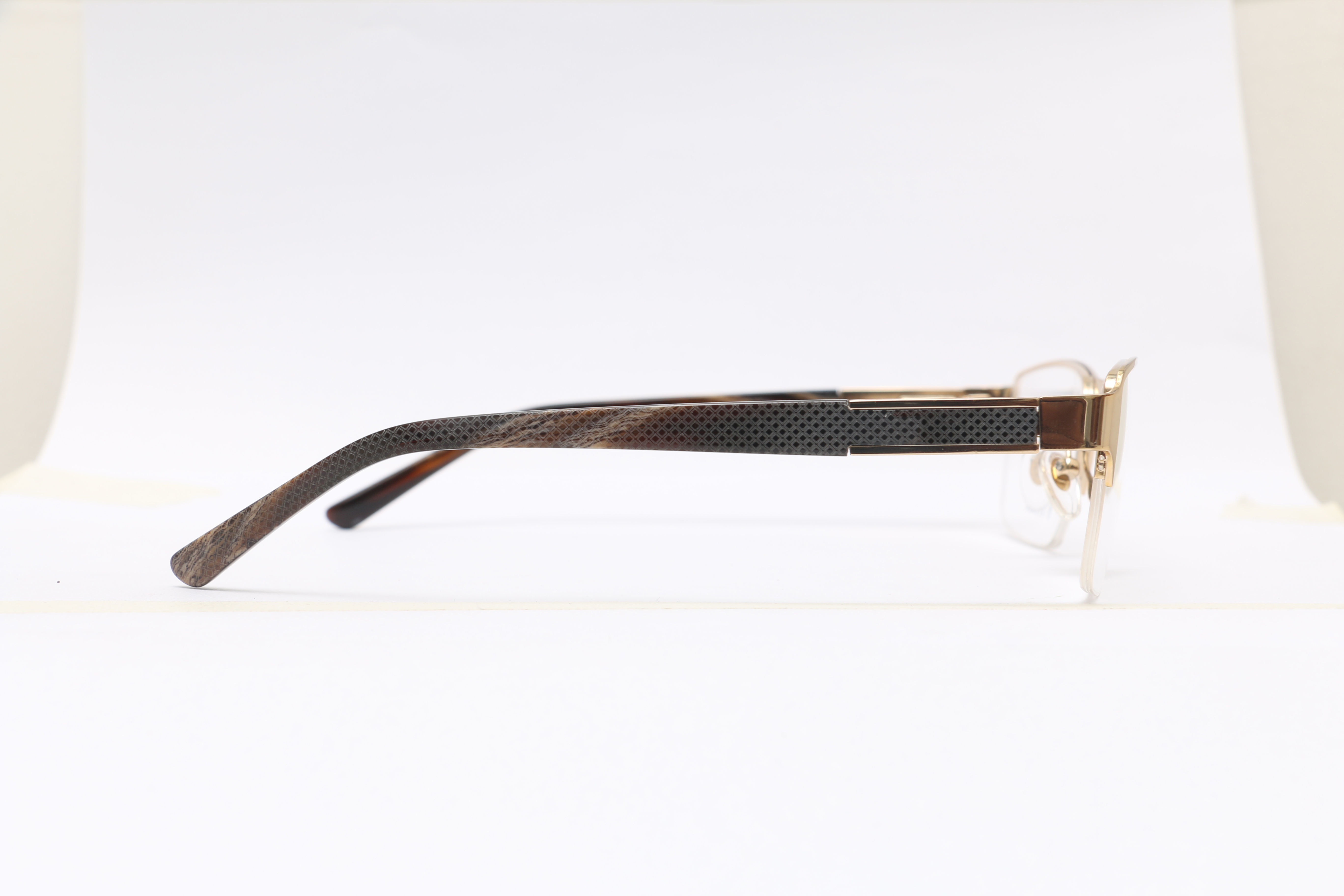 Eyeglasses for Men and Women 3D print model_11