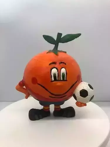 figura de naranjito del mundial 
