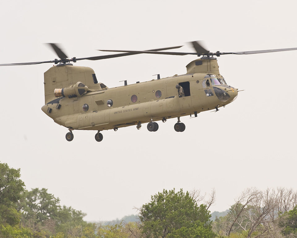 US Army Chinook CH 47 F 3D model_42