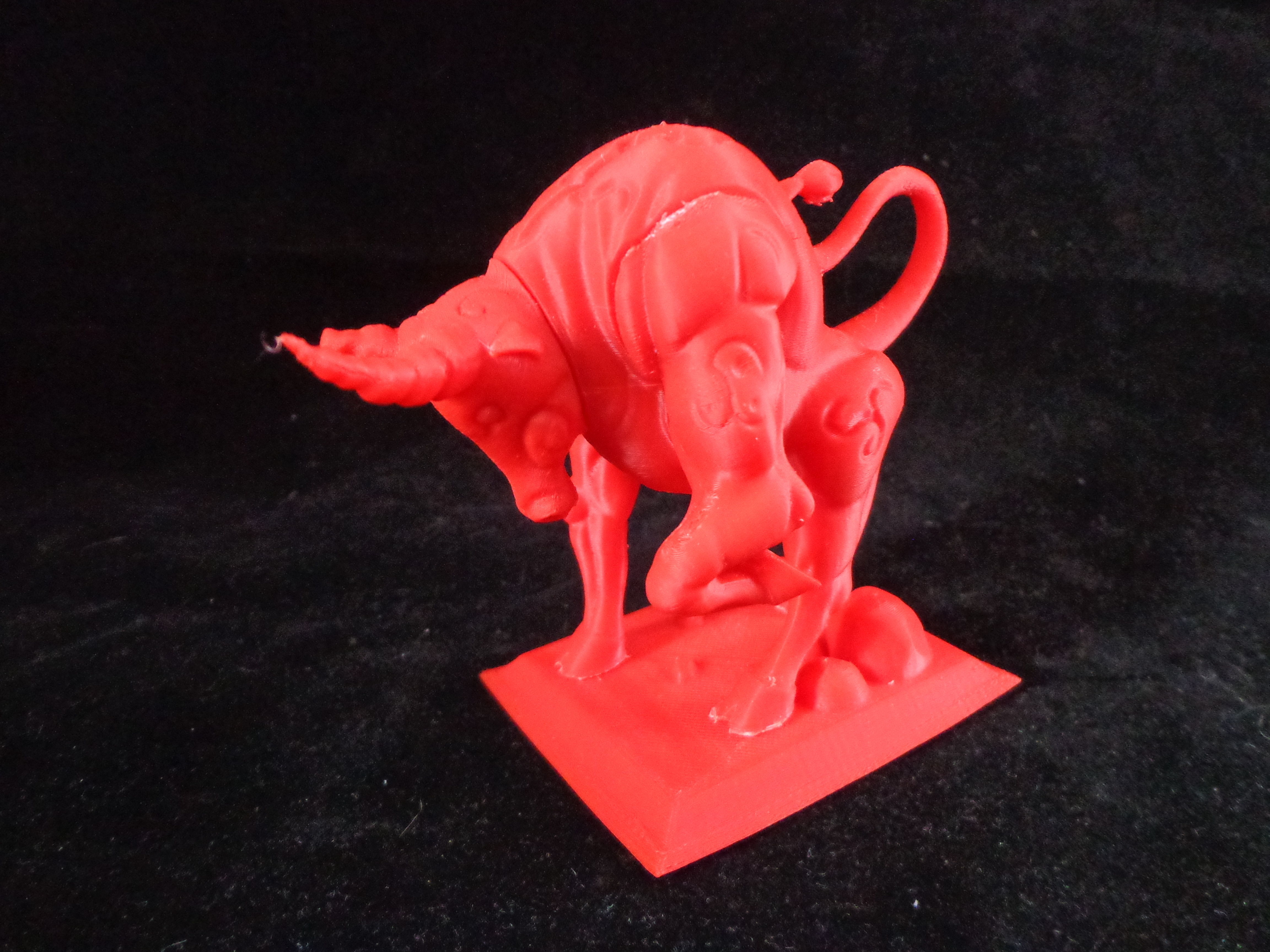 bull statue 3d print Free 3D print model_6