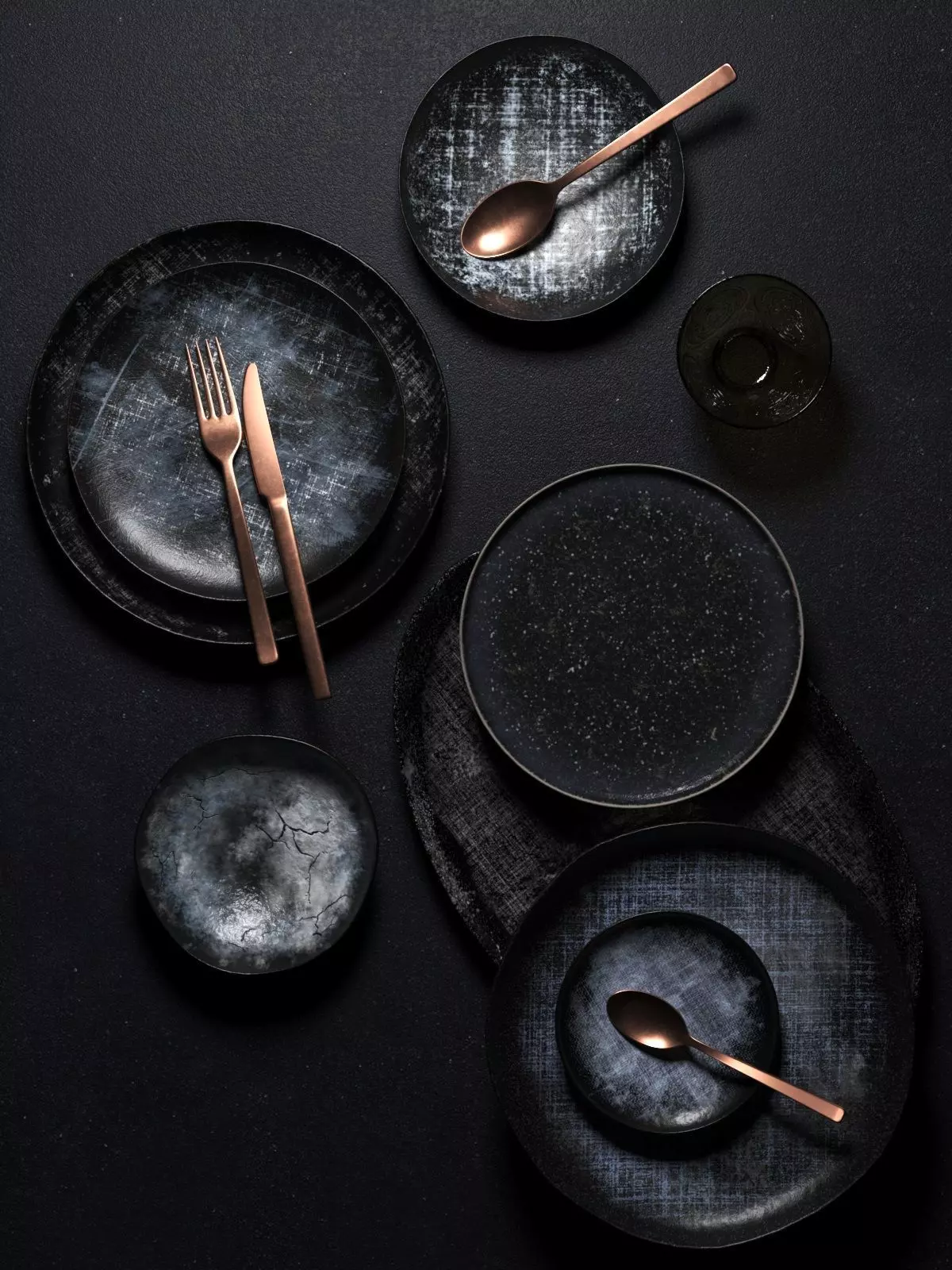 Tableware Set 7 dinner with copper forks and spoons 3D model_0