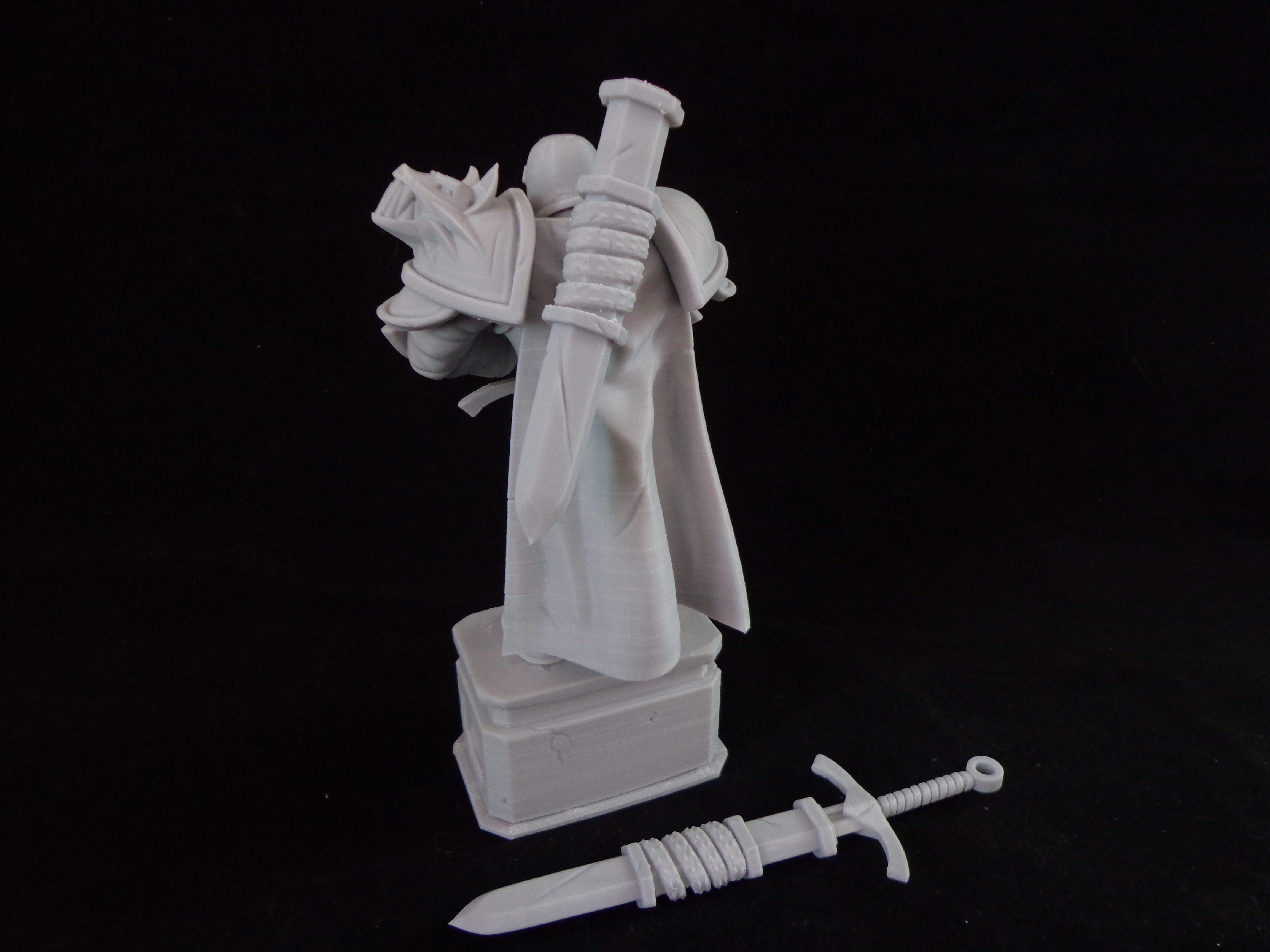 Knight 3d print statue of holding sword 3D print model_5