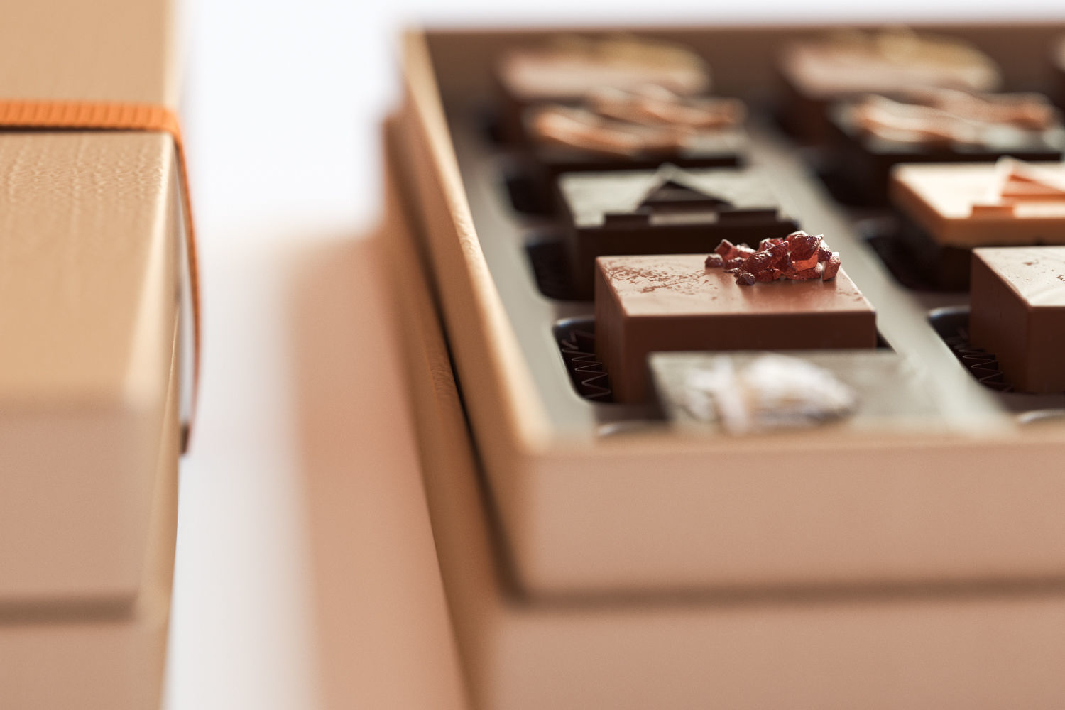 Box of chocolates in a gift package 3D model_3