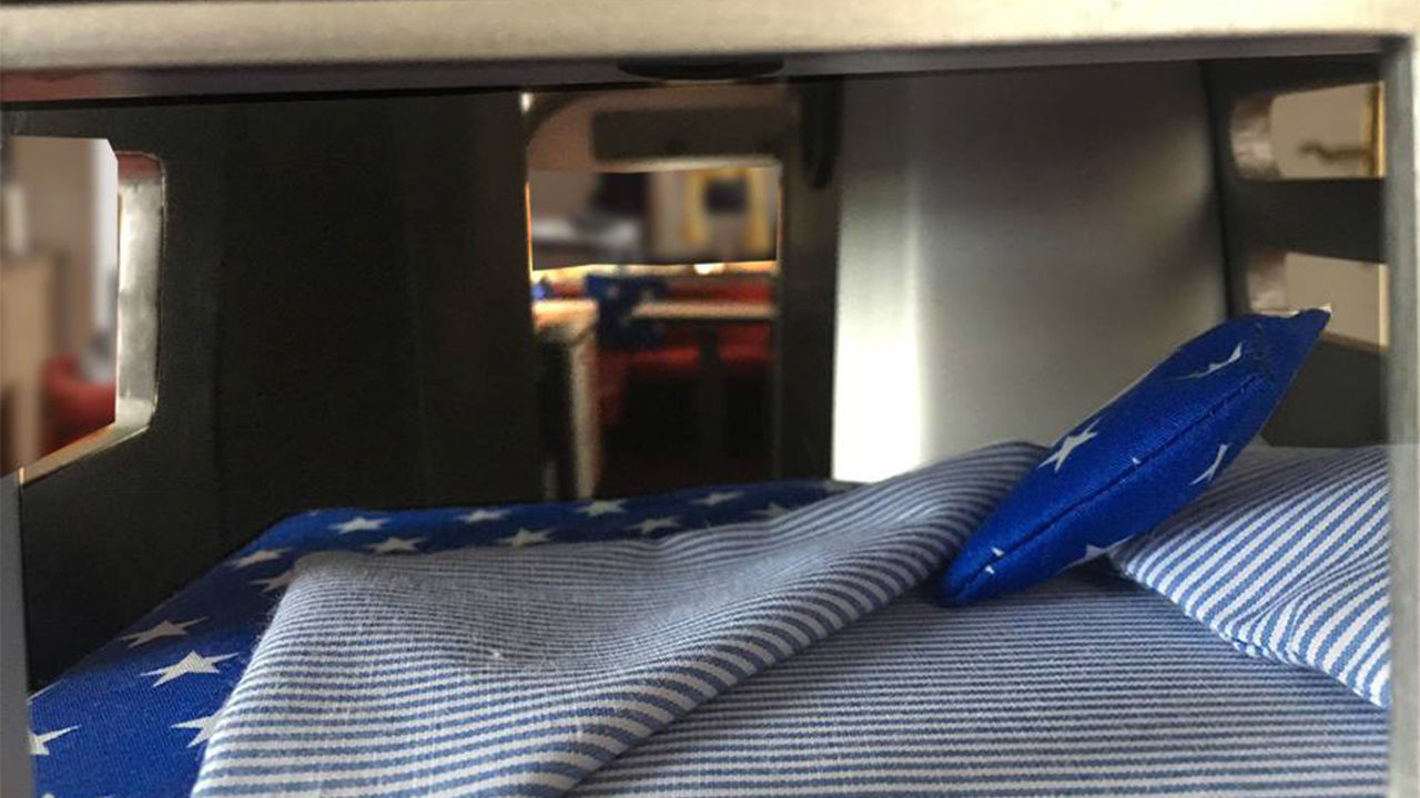 Airstream Trailer Scale 1-18 3D print model_14