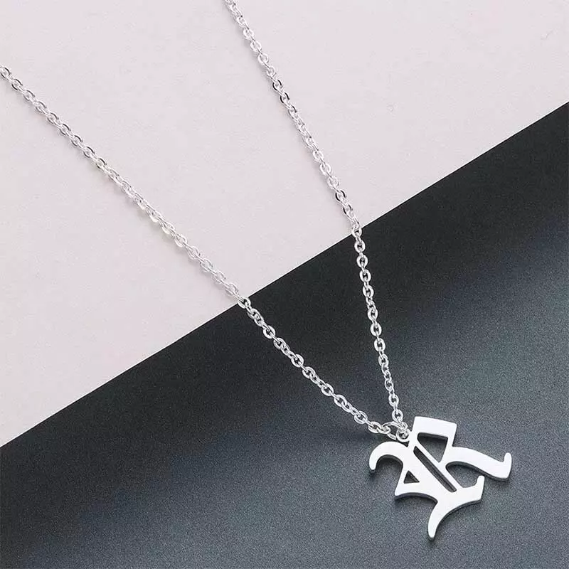 Gothic Alphabets R Pendant 3D print model_0