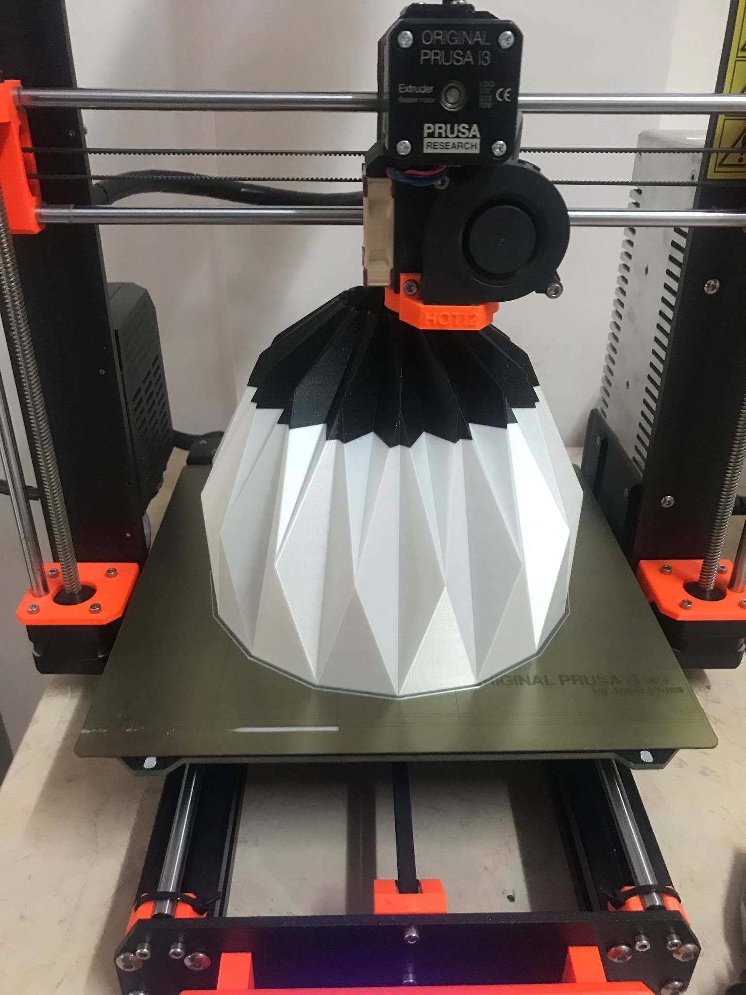 Folded lamp shade 3D print model_2