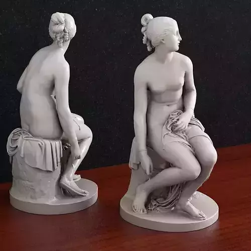 Sculpture8 two statues of nude woman on stool