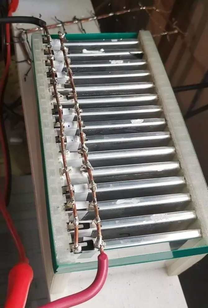 Battery Holder 1S15P 57000mah 3D print model