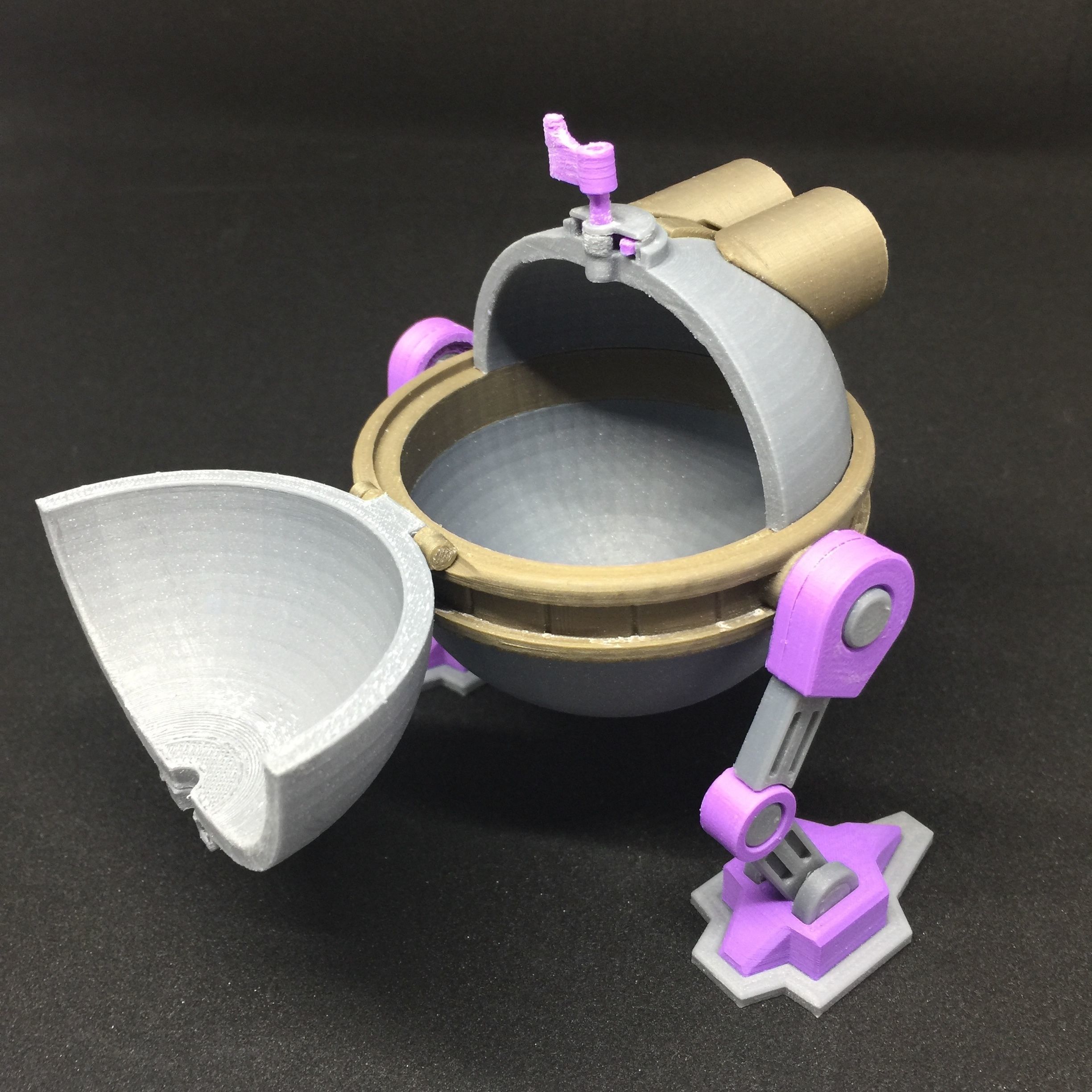 QT1 Melvyn GiftBot 5000 3D print model_5