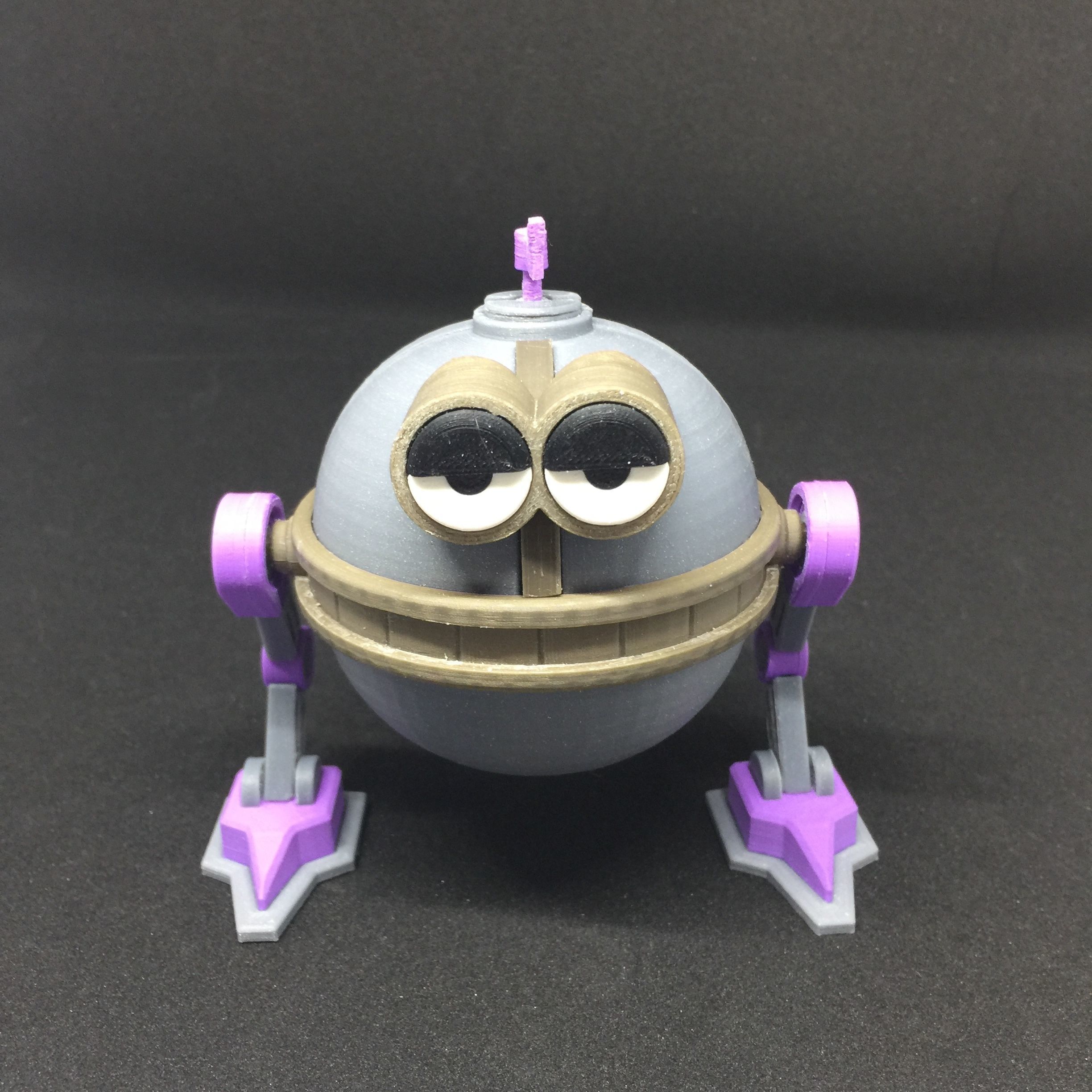 QT1 Melvyn GiftBot 5000 3D print model_2