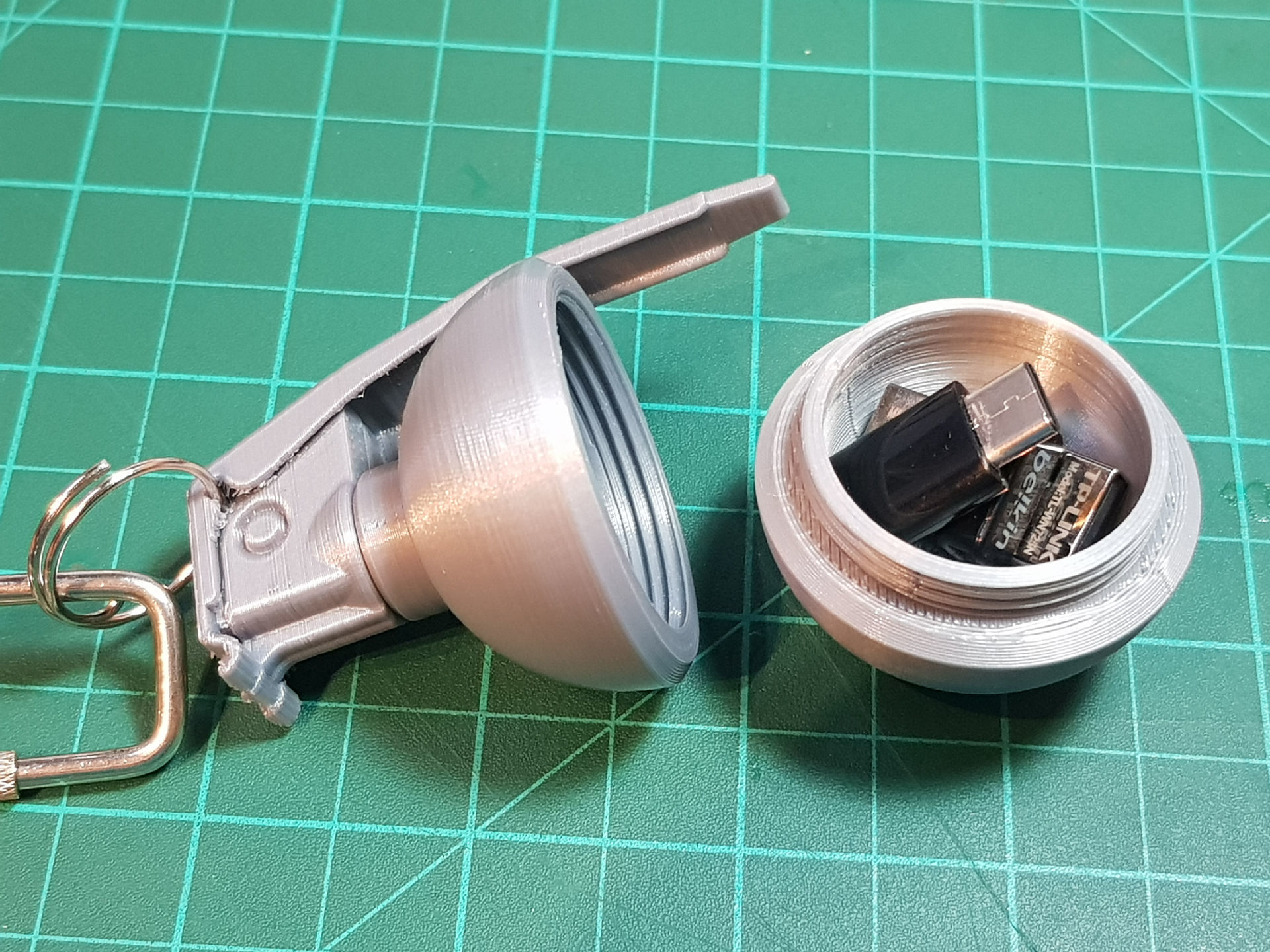 HAND GRENADE CONTAINER KEY CHAIN 3D print model_2