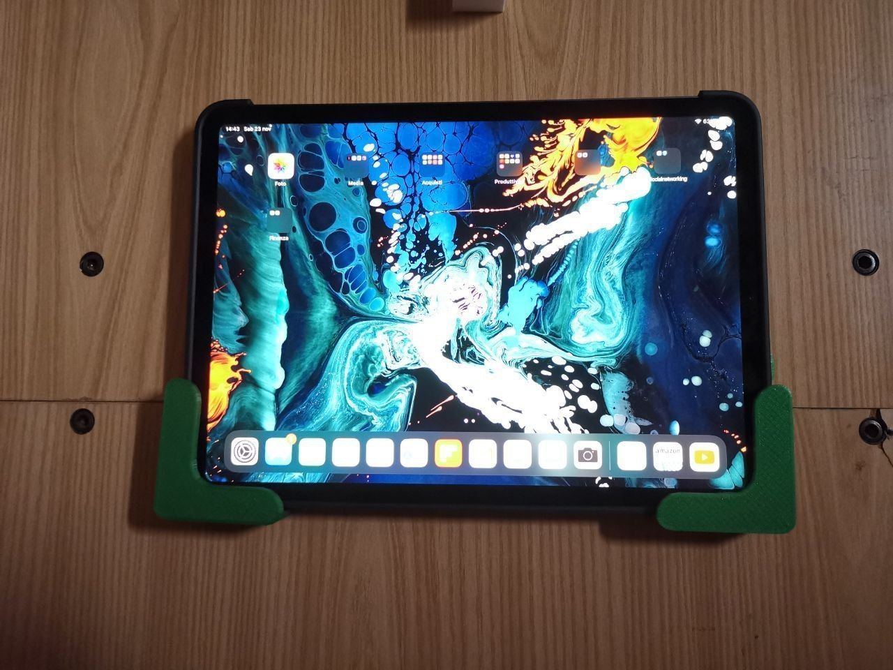 Ipad Pro Wall Mount Universal tablet wall mount 3D model 3D printable