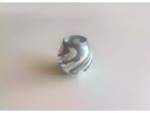 Dual Extrusion Vase 4-1