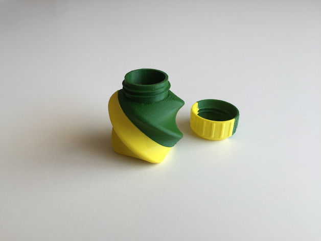 Twisted Bottle with Screw Cup - Dual Extrusion 3D print model_8