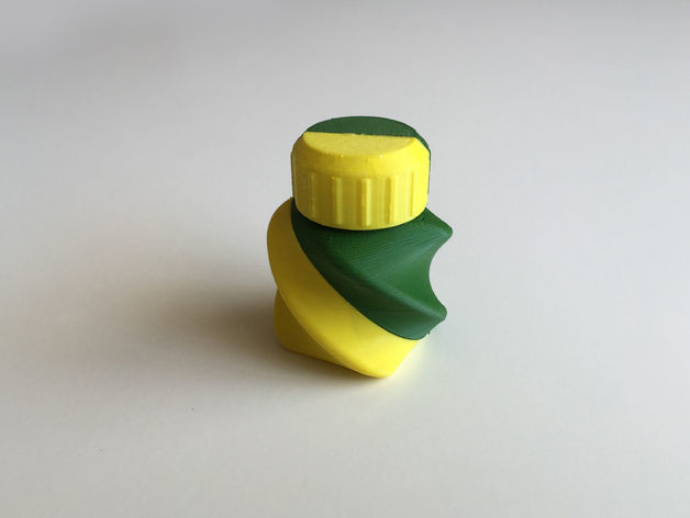Twisted Bottle with Screw Cup - Dual Extrusion 3D print model_7