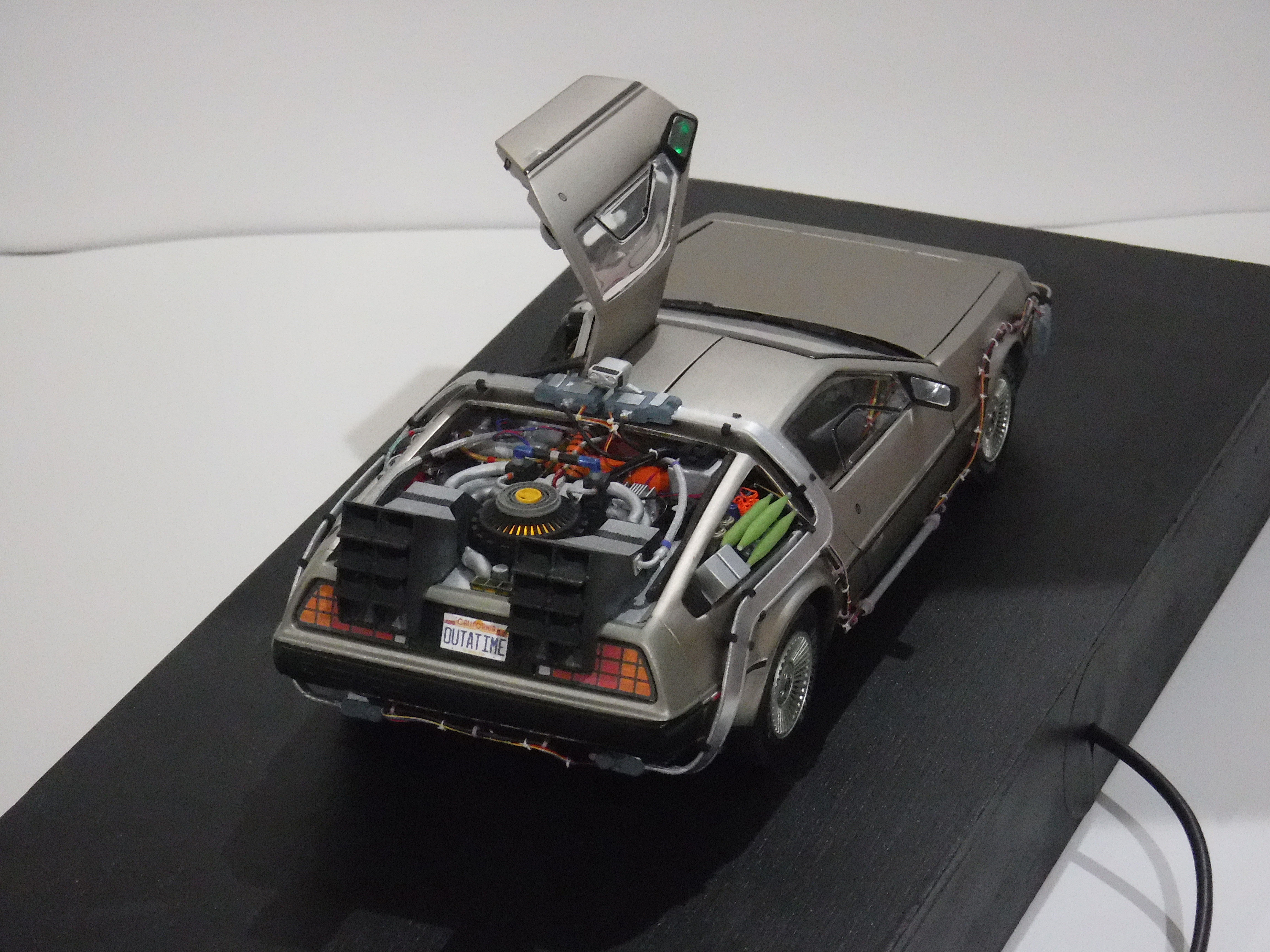 Back to the Future 1 DeLorean 1-18 Scale Super Detailing Parts 3D print model_2