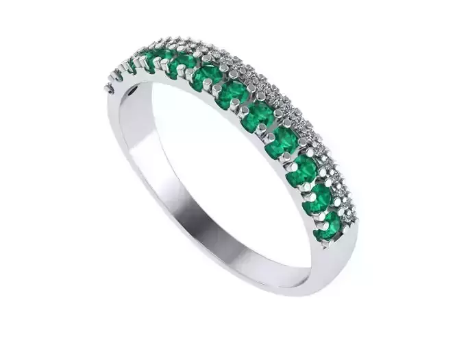 Ring with diamond line