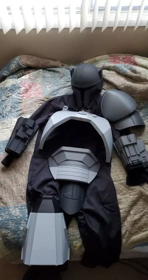 FULL Mandalorian heavy infantry armor machine gun and jetpack 3D print model_0