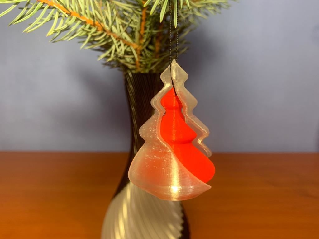 Twisted Christmas Tree Ornament Vase Mode 3D print model_9