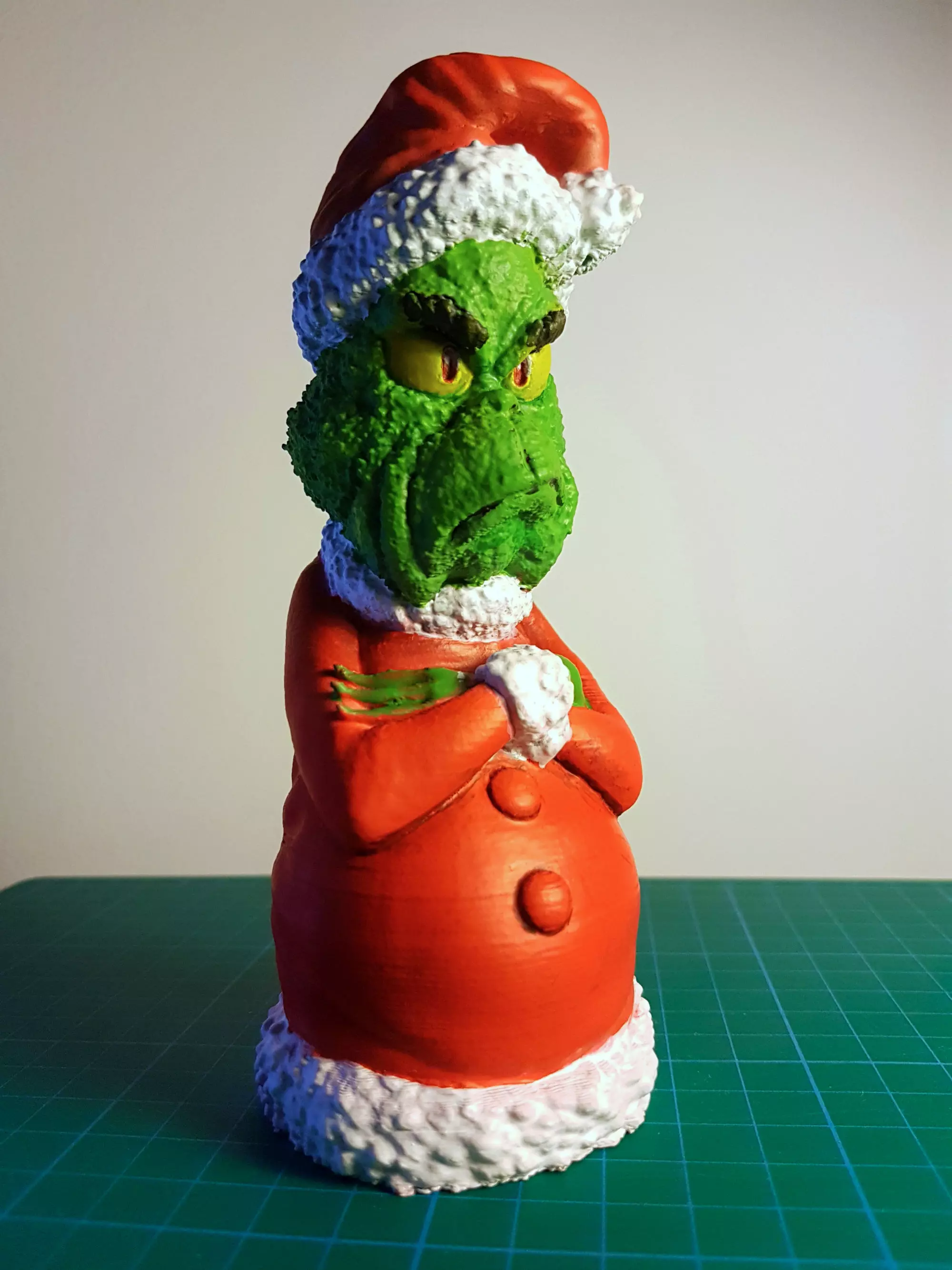 Grinch Christmas tree ornament Free 3D print model_0