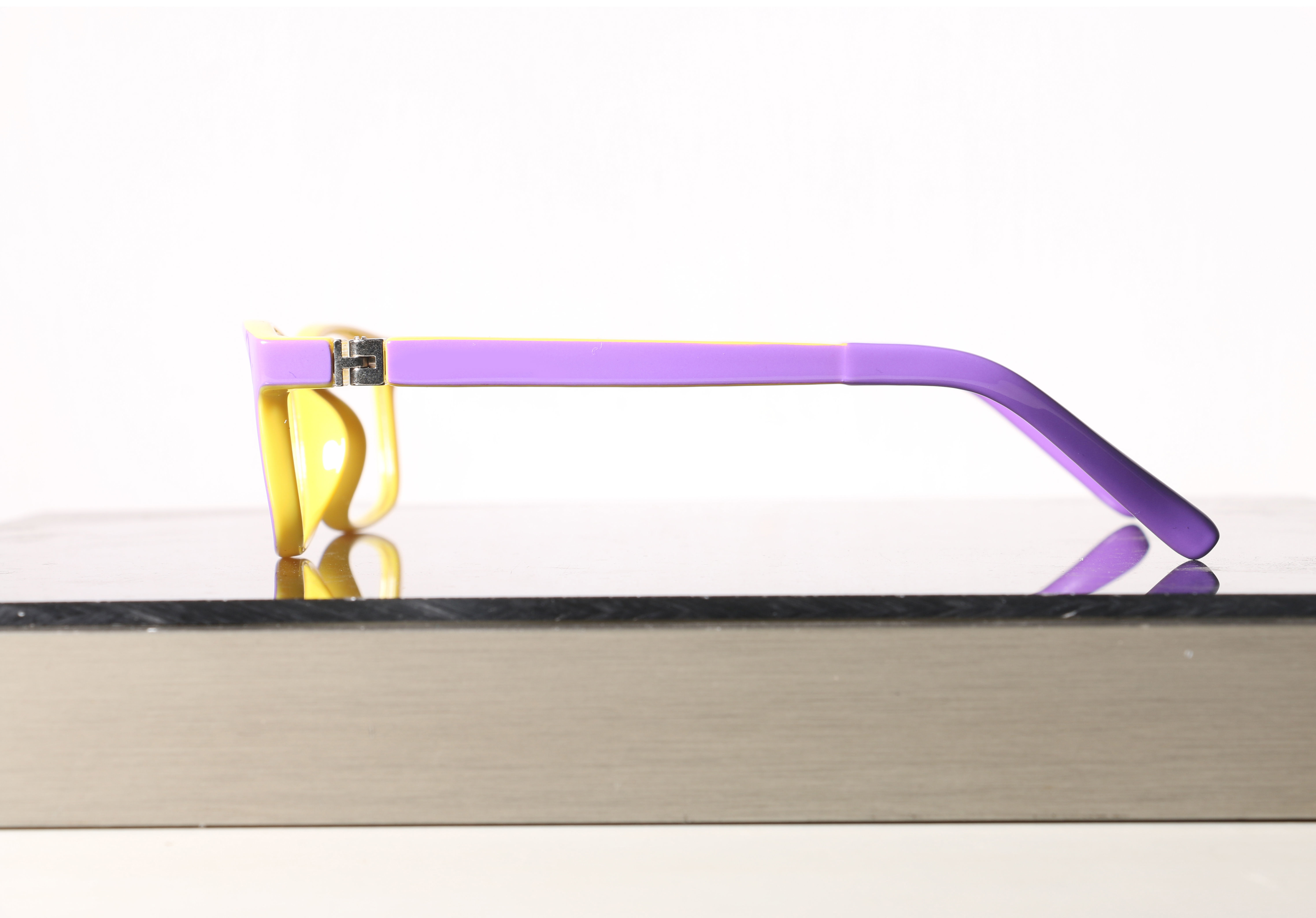 Eyeglasses for Men and Women 3D print model_11