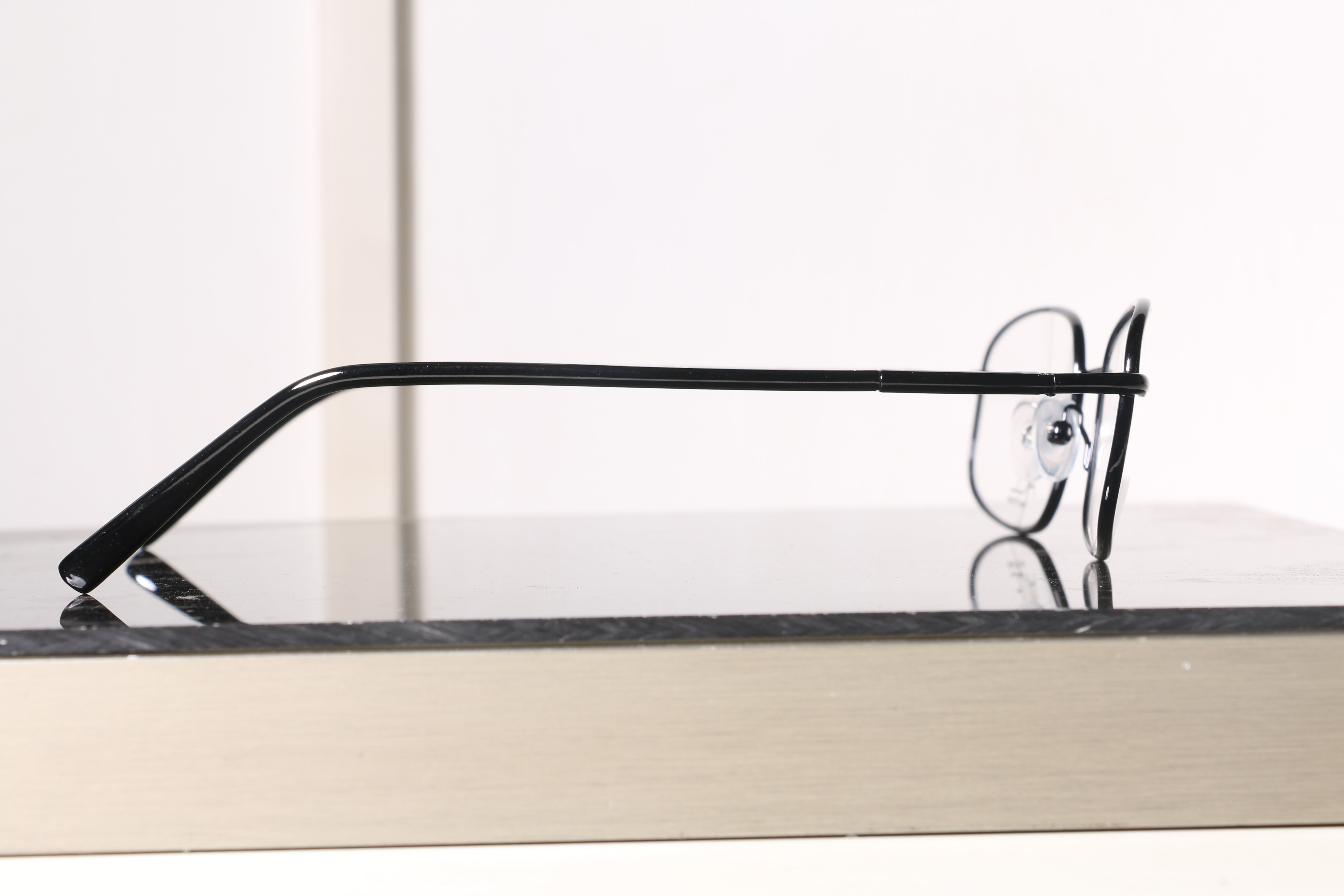 Eyeglasses for Men and Women 3D print model_10