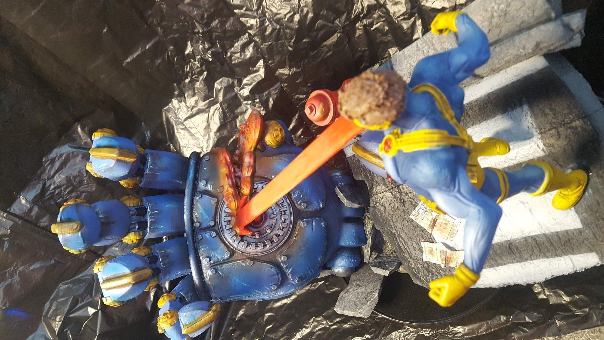 X-men Cyclop VS Sentinel 3D print model_2