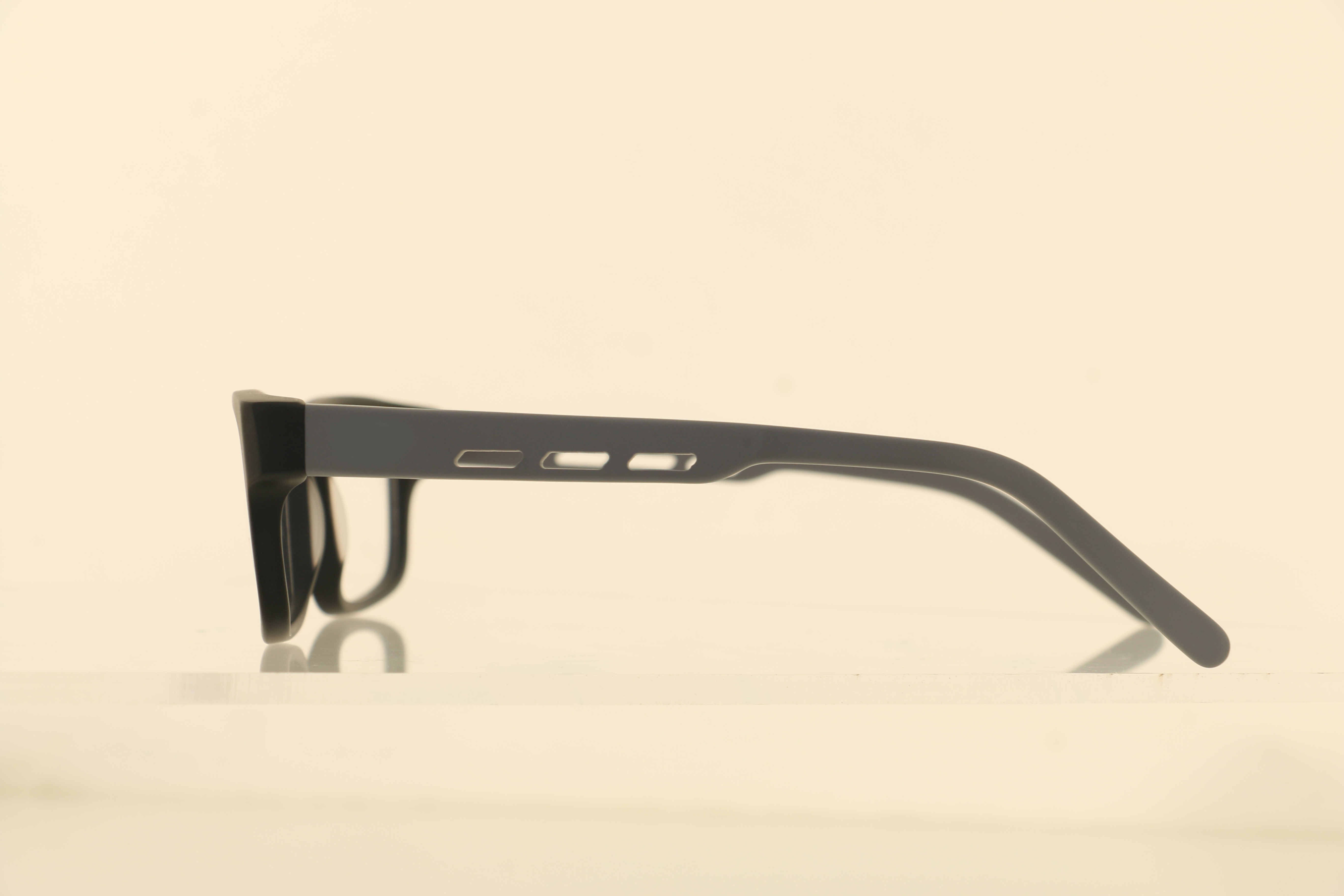 Eyeglasses for Men and Women 3D print model_8