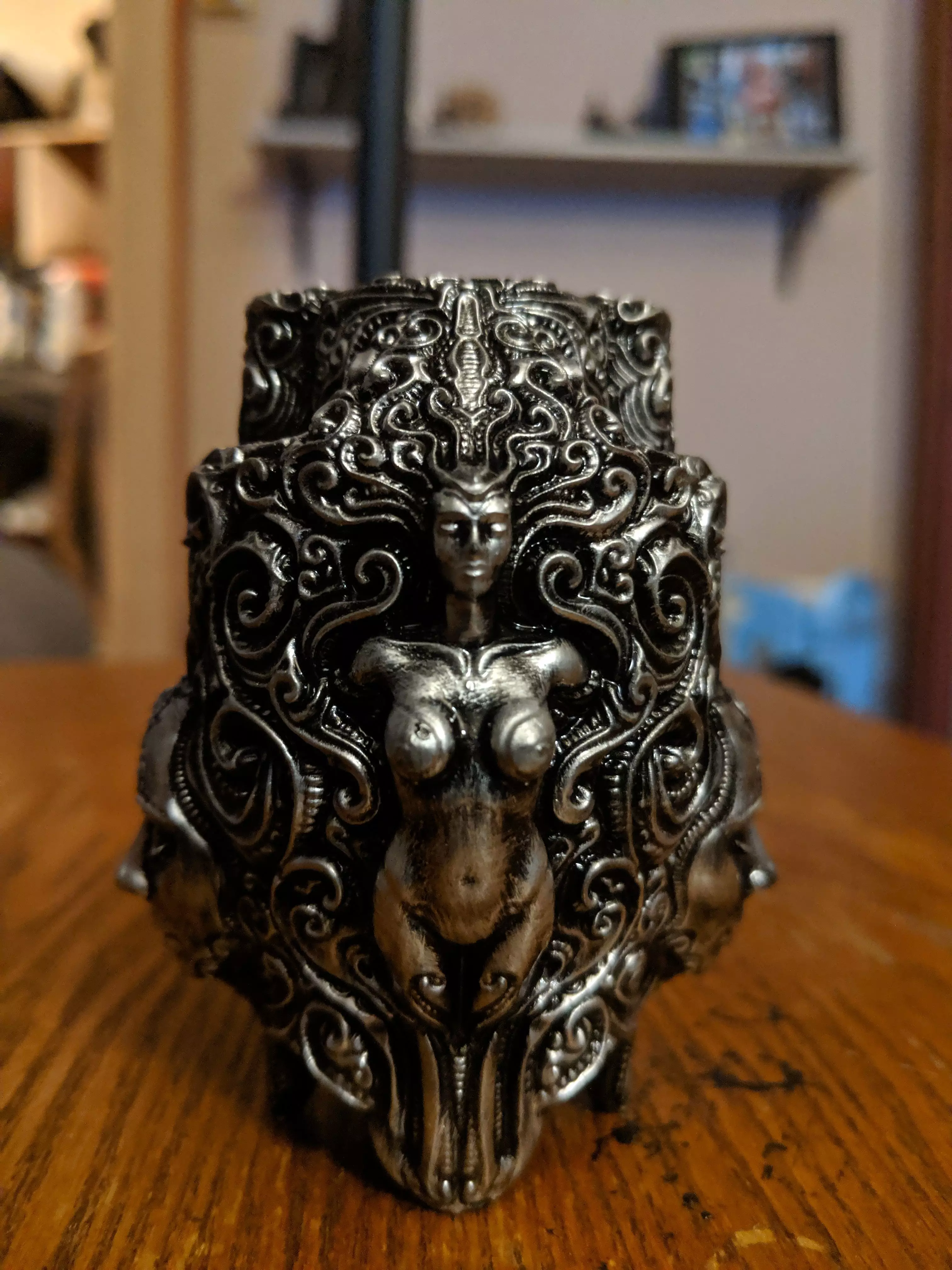 Ornate pen holder 3 3D print model
